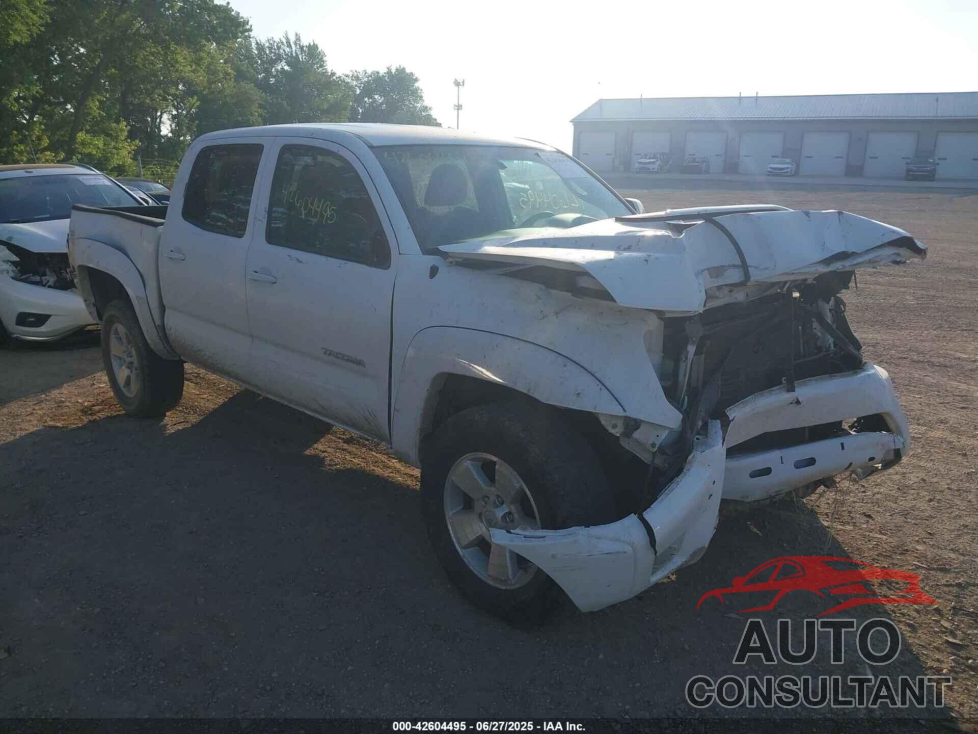 TOYOTA TACOMA 2013 - 3TMLU4EN6DM121373