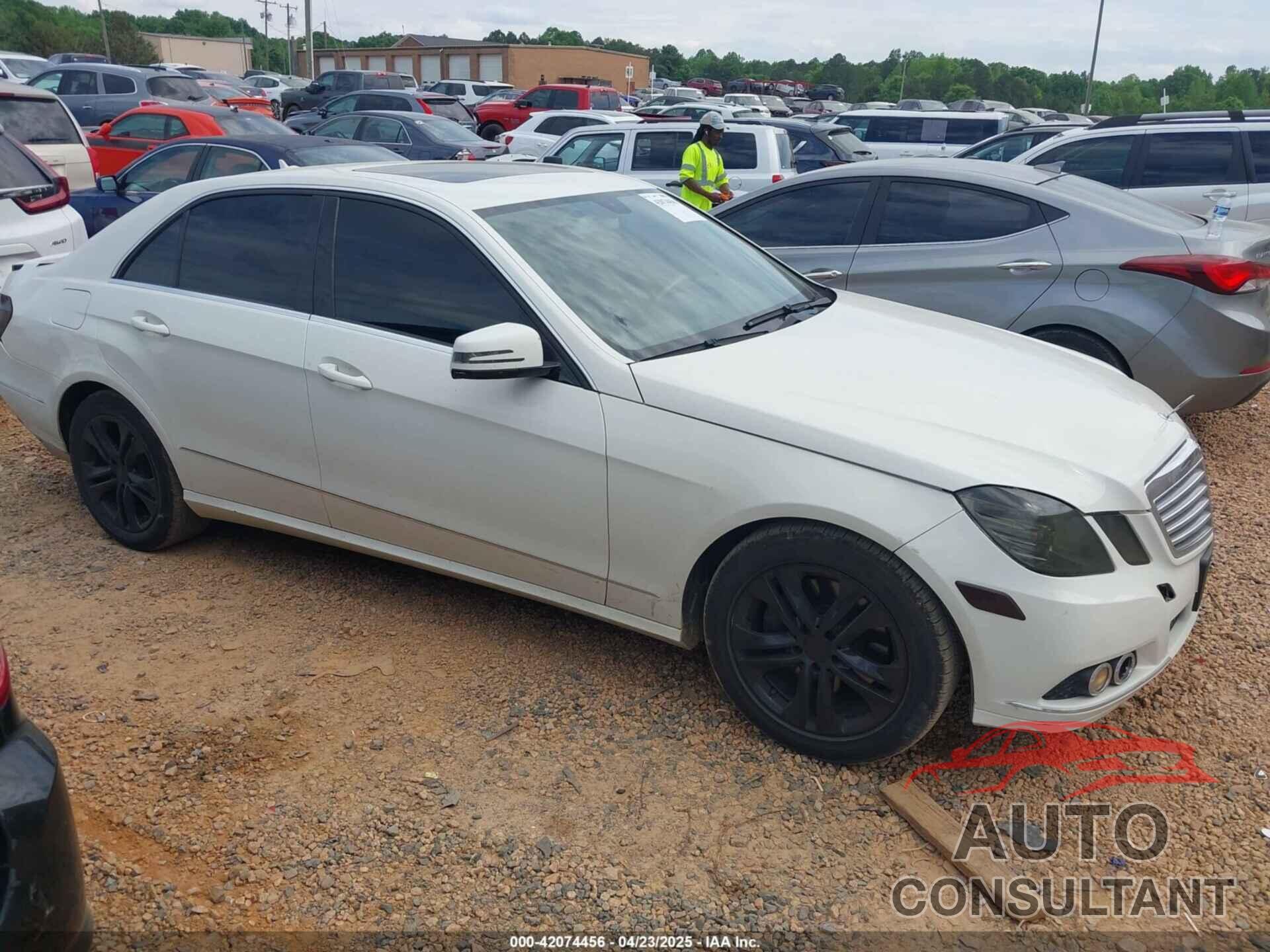 MERCEDES-BENZ E 350 2010 - WDDHF5GB7AA240430