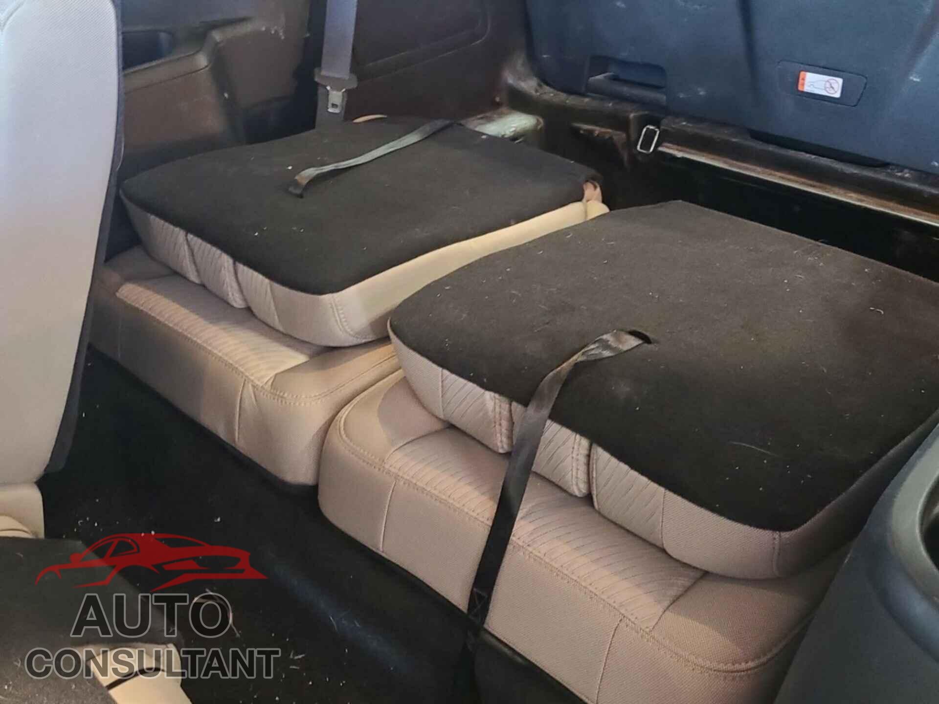 FORD EXPLORER 2018 - 1FM5K8B82JGB35163
