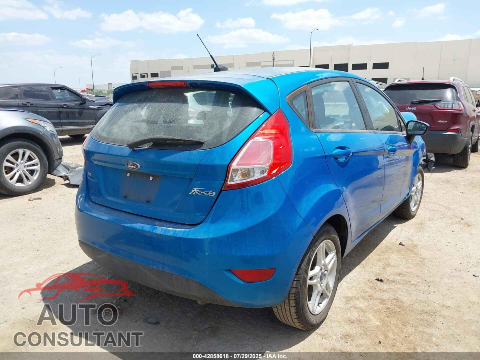 FORD FIESTA 2017 - 3FADP4EJ0HM161985