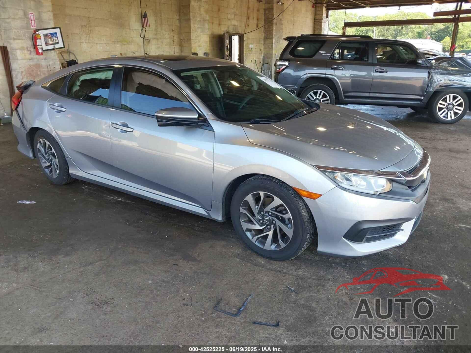 HONDA CIVIC 2018 - 2HGFC2F7XJH502644