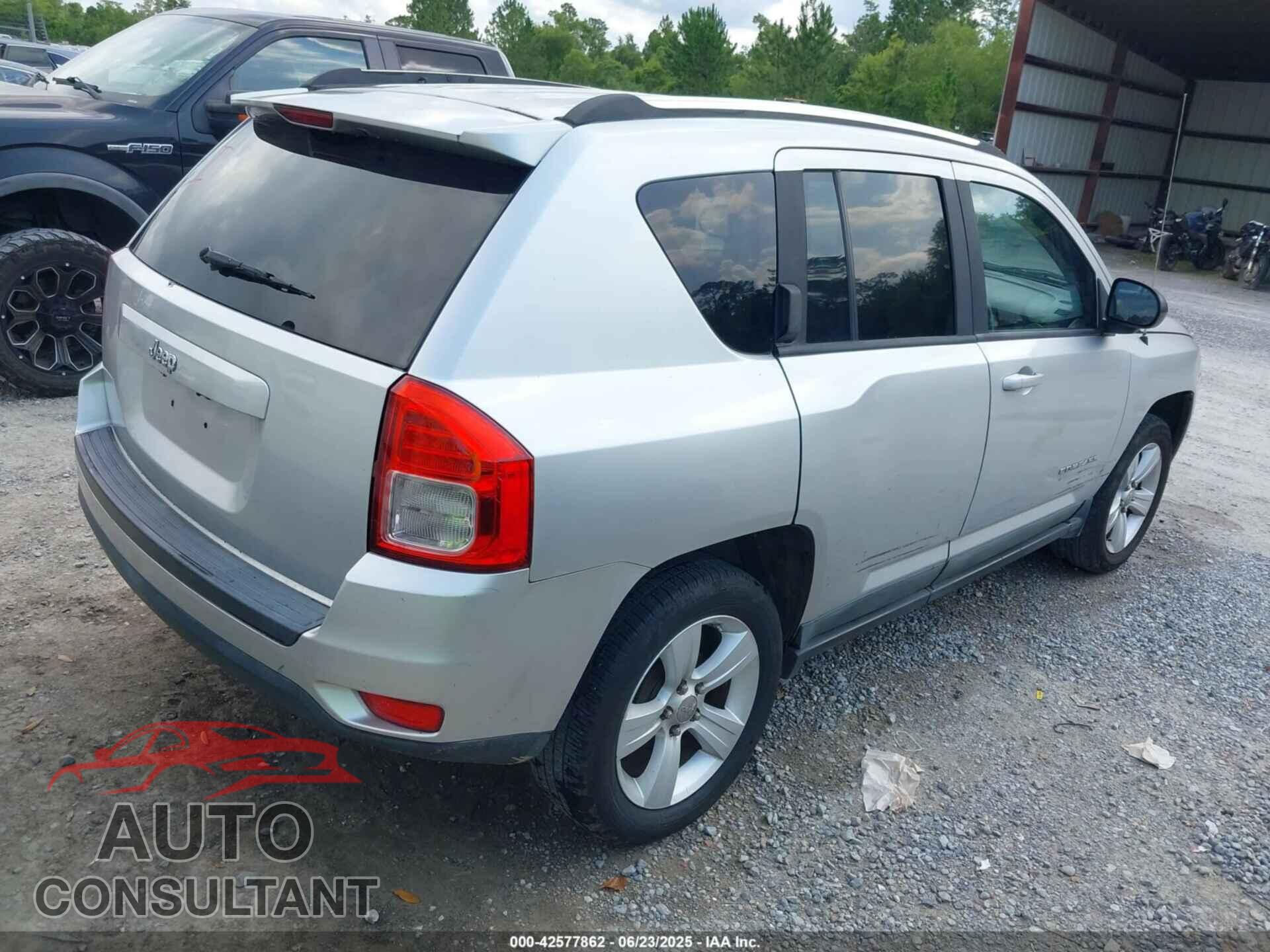 JEEP COMPASS 2011 - 1J4NT1FA2BD286331