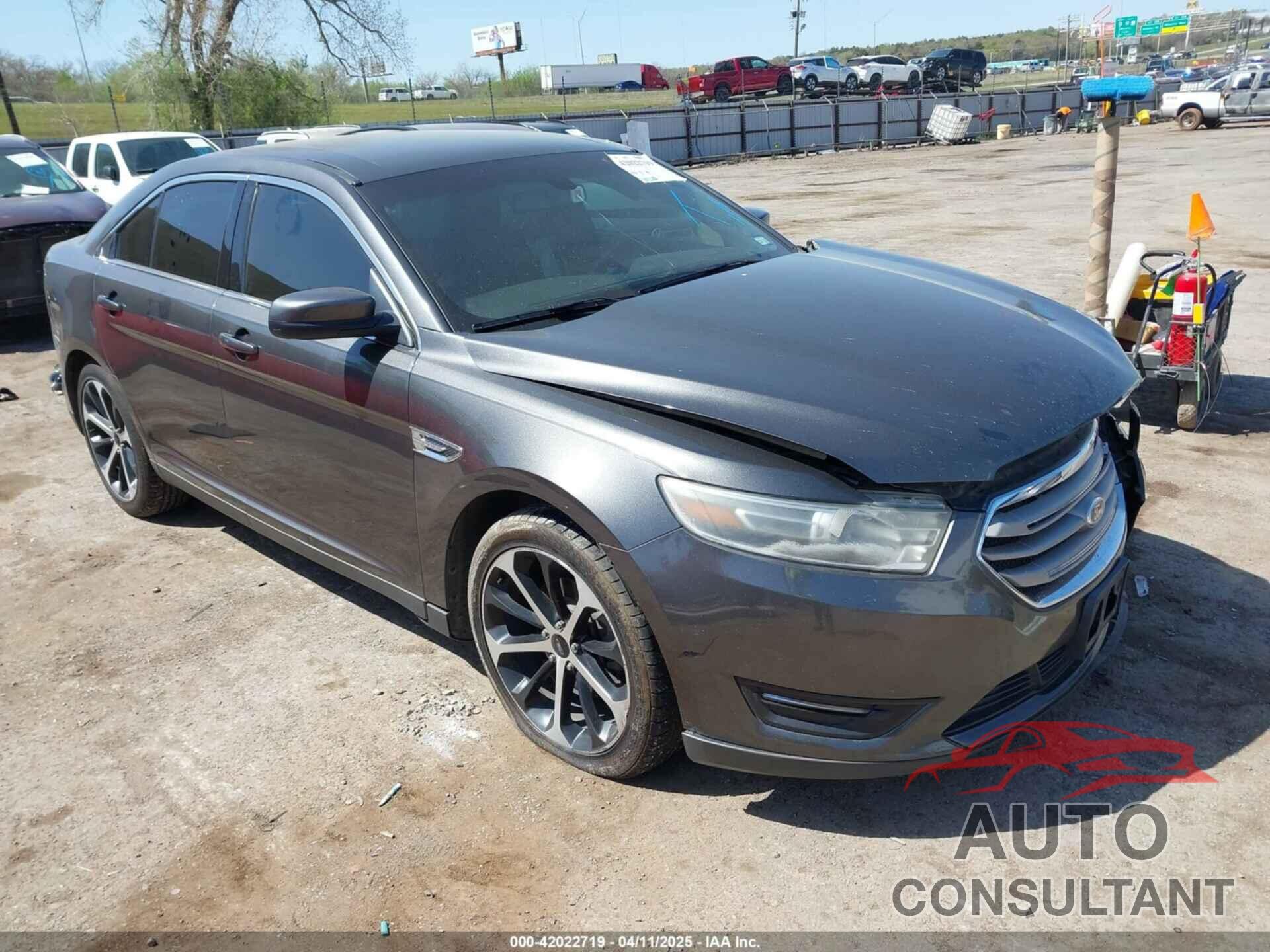 FORD TAURUS 2015 - 1FAHP2E86FG182964