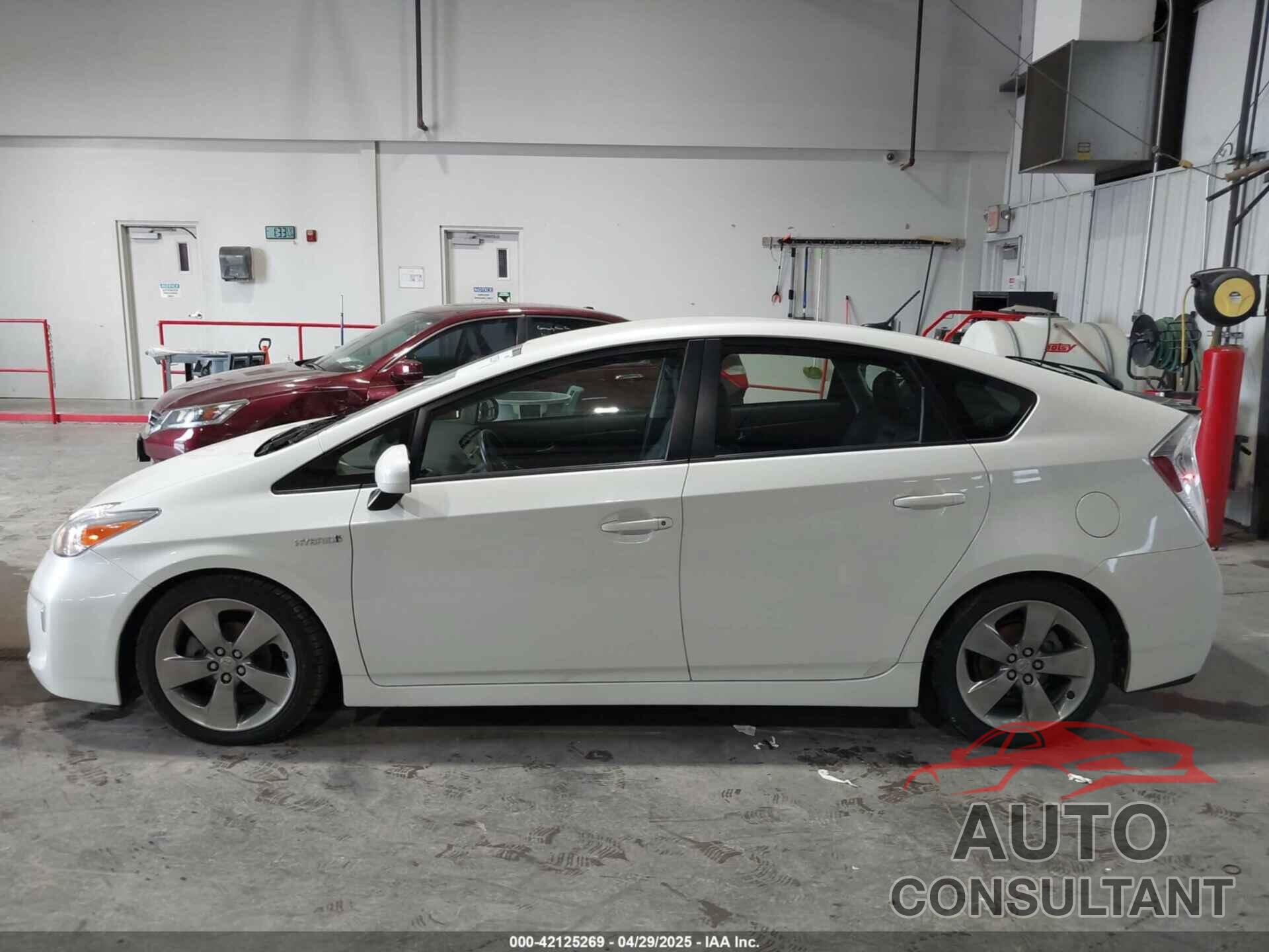 TOYOTA PRIUS 2013 - JTDKN3DU9D5579992