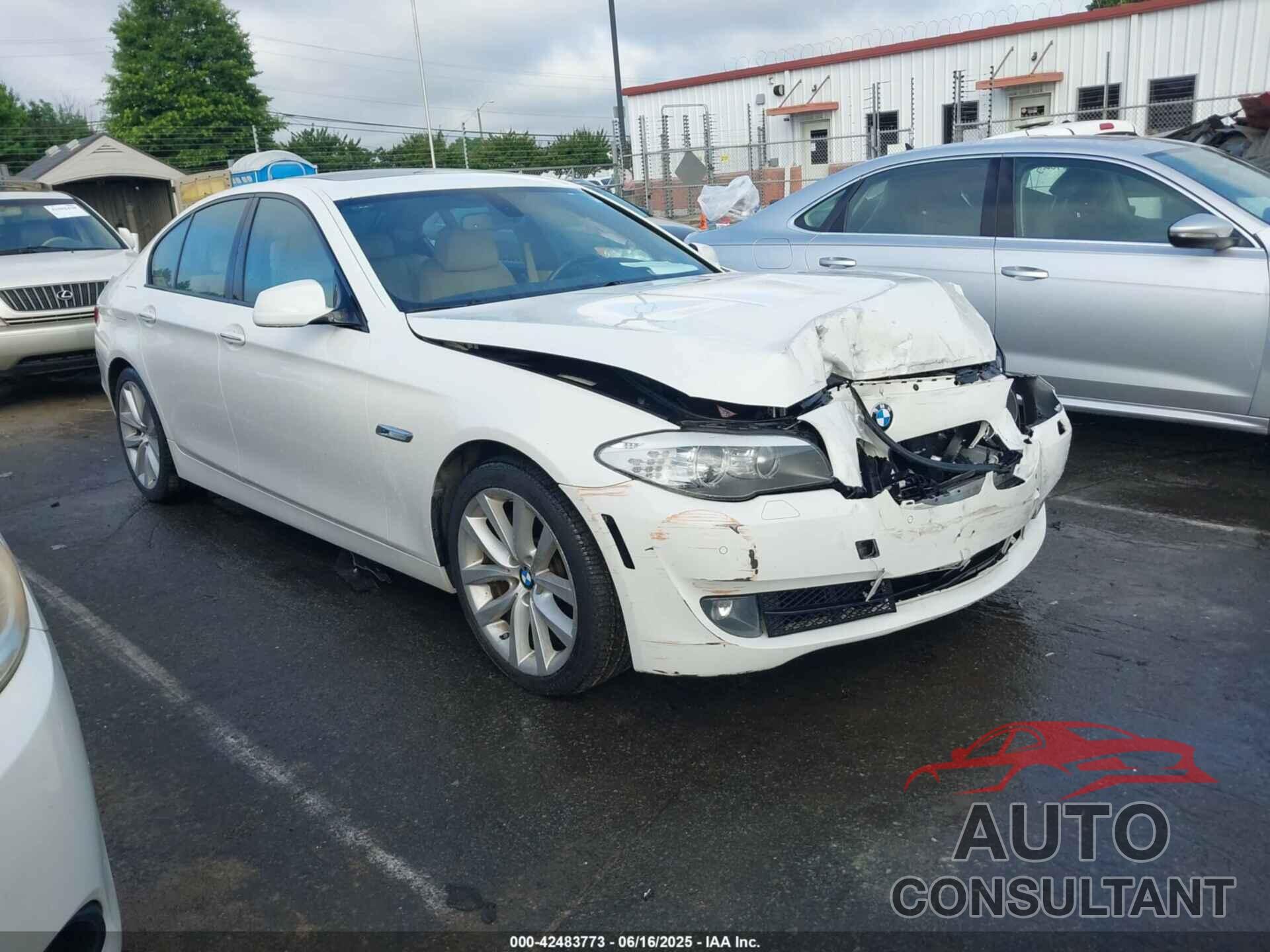 BMW 535I 2012 - WBAFR7C54CC813017