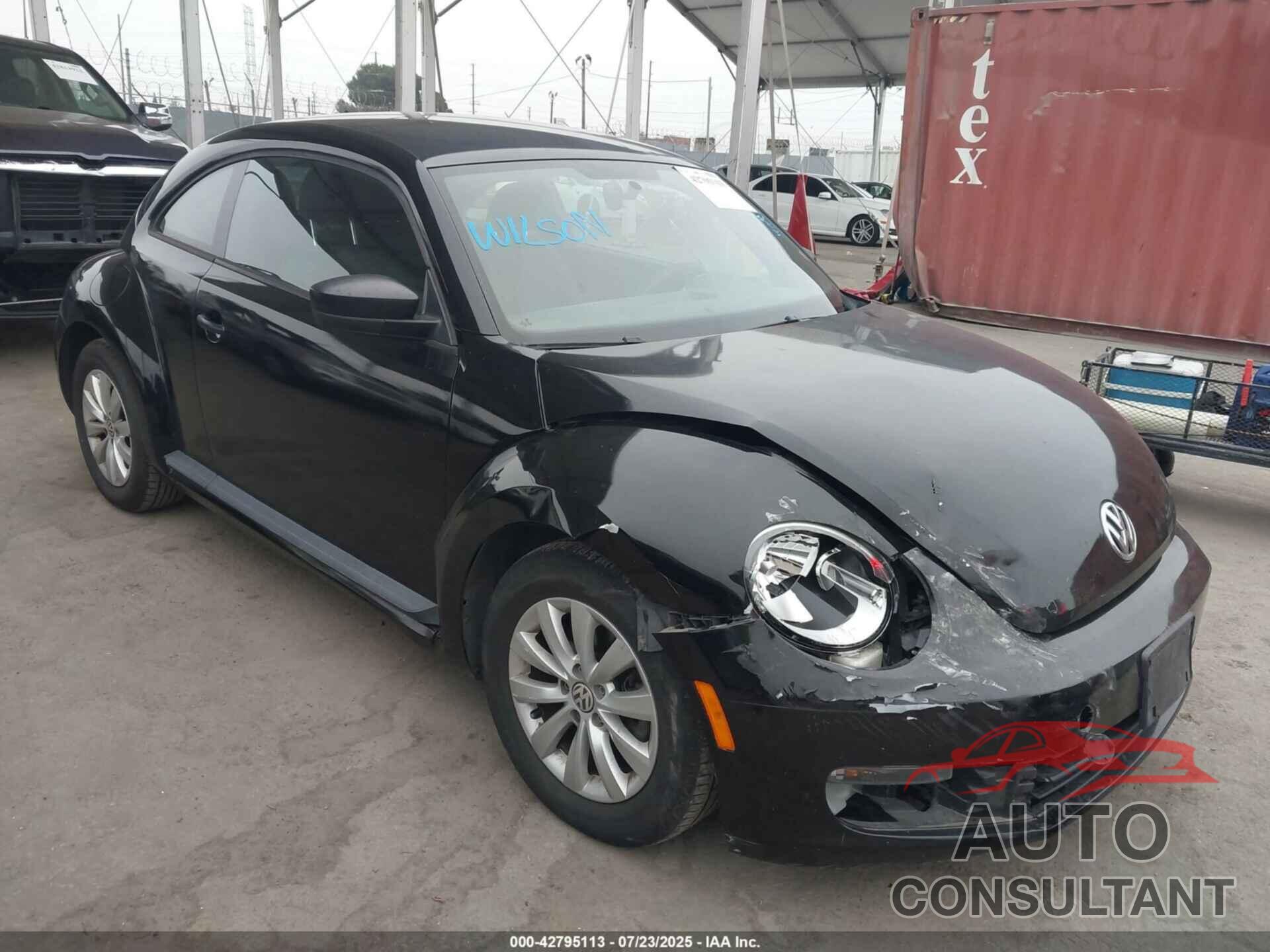 VOLKSWAGEN BEETLE 2013 - 3VWFP7AT8DM663369