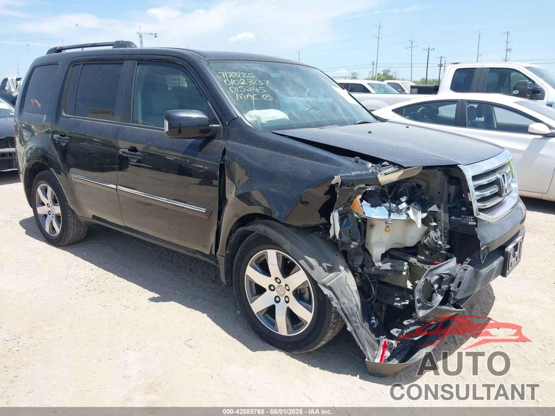 HONDA PILOT 2015 - 5FNYF3H94FB015245