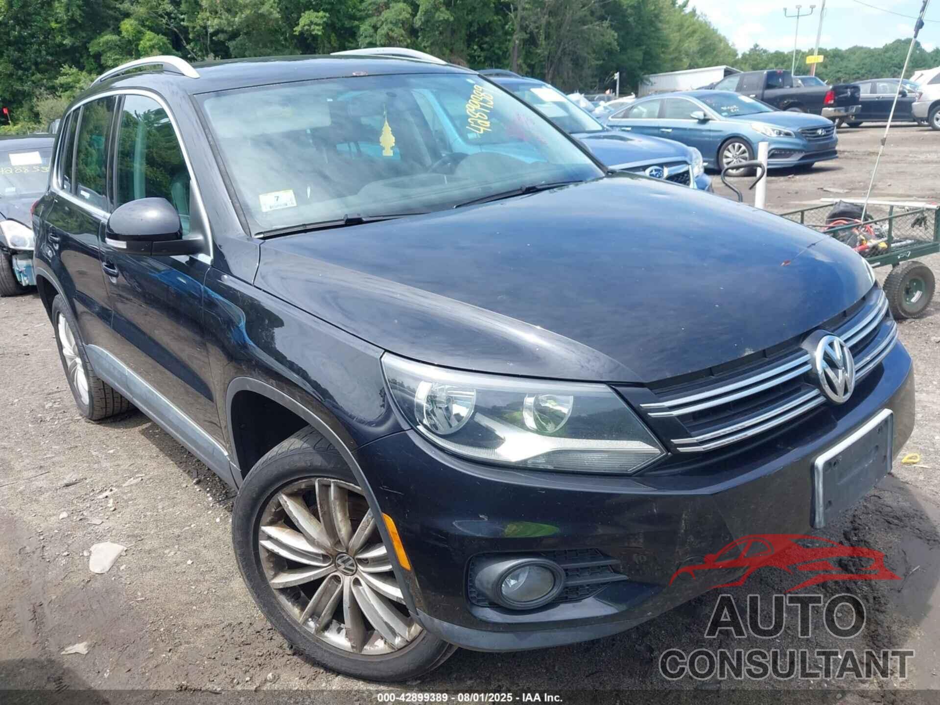 VOLKSWAGEN TIGUAN 2012 - WVGBV7AX6CW548077