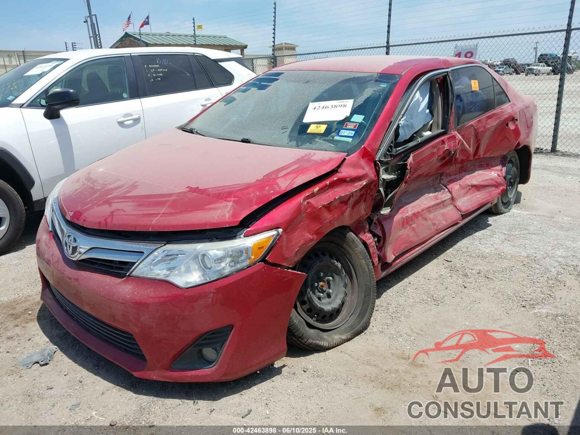 TOYOTA CAMRY 2014 - 4T4BF1FK3ER418169