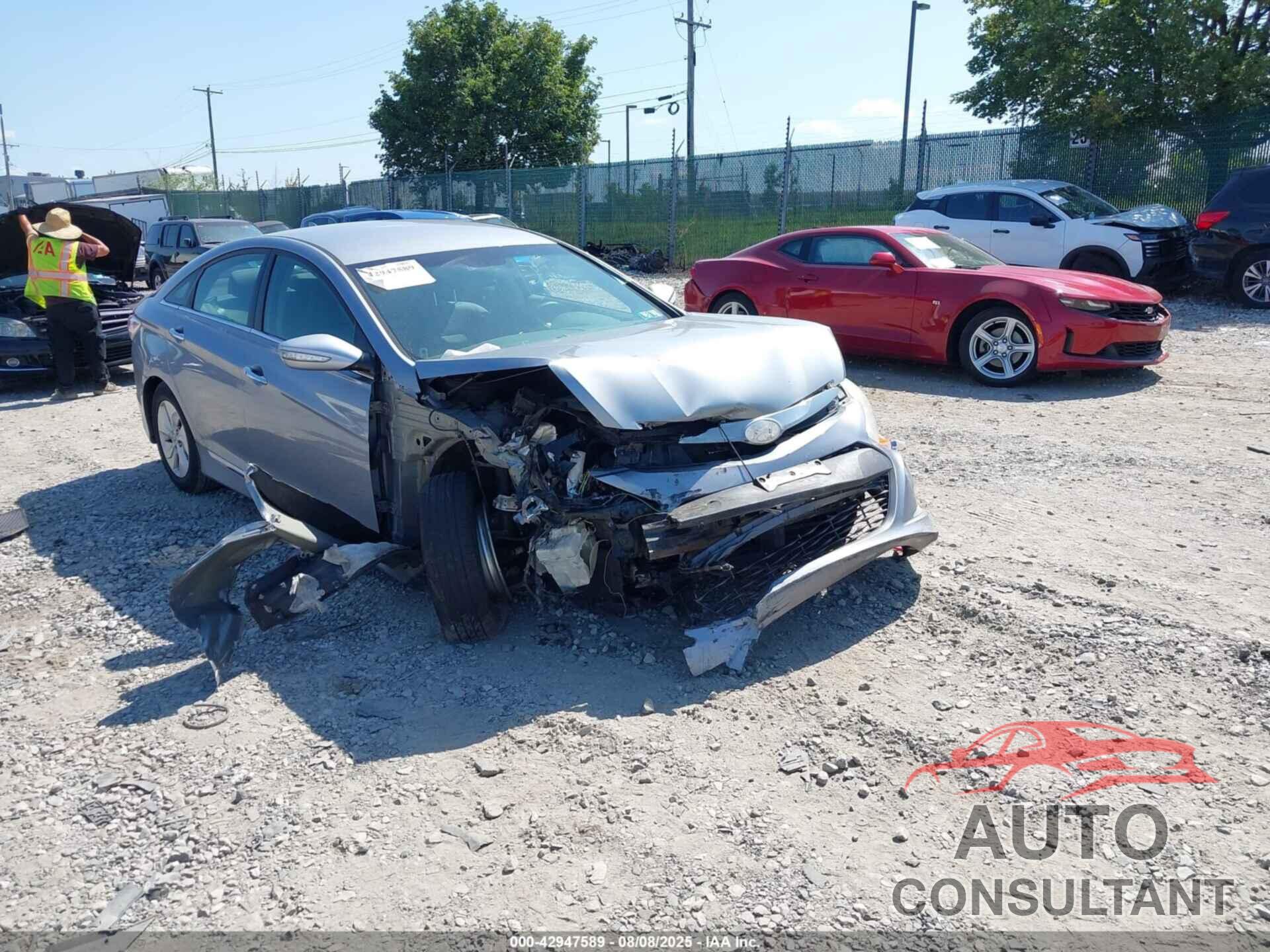 HYUNDAI SONATA HYBRID 2014 - KMHEC4A46EA115026