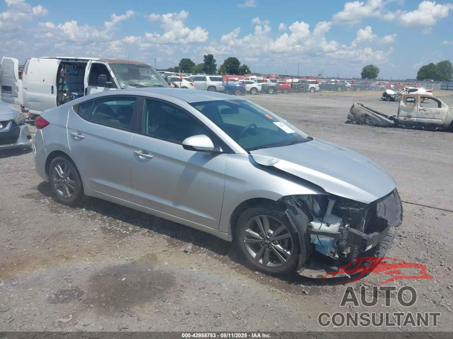 HYUNDAI ELANTRA 2018 - 5NPD84LF1JH340795