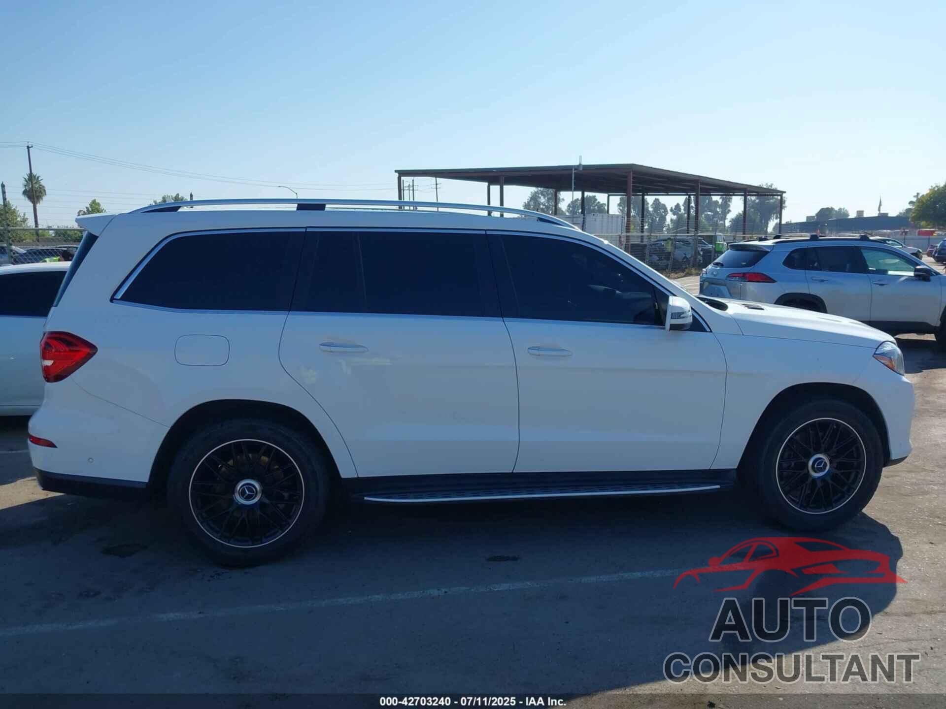 MERCEDES-BENZ GLS 450 2018 - 4JGDF6EE0JB065164