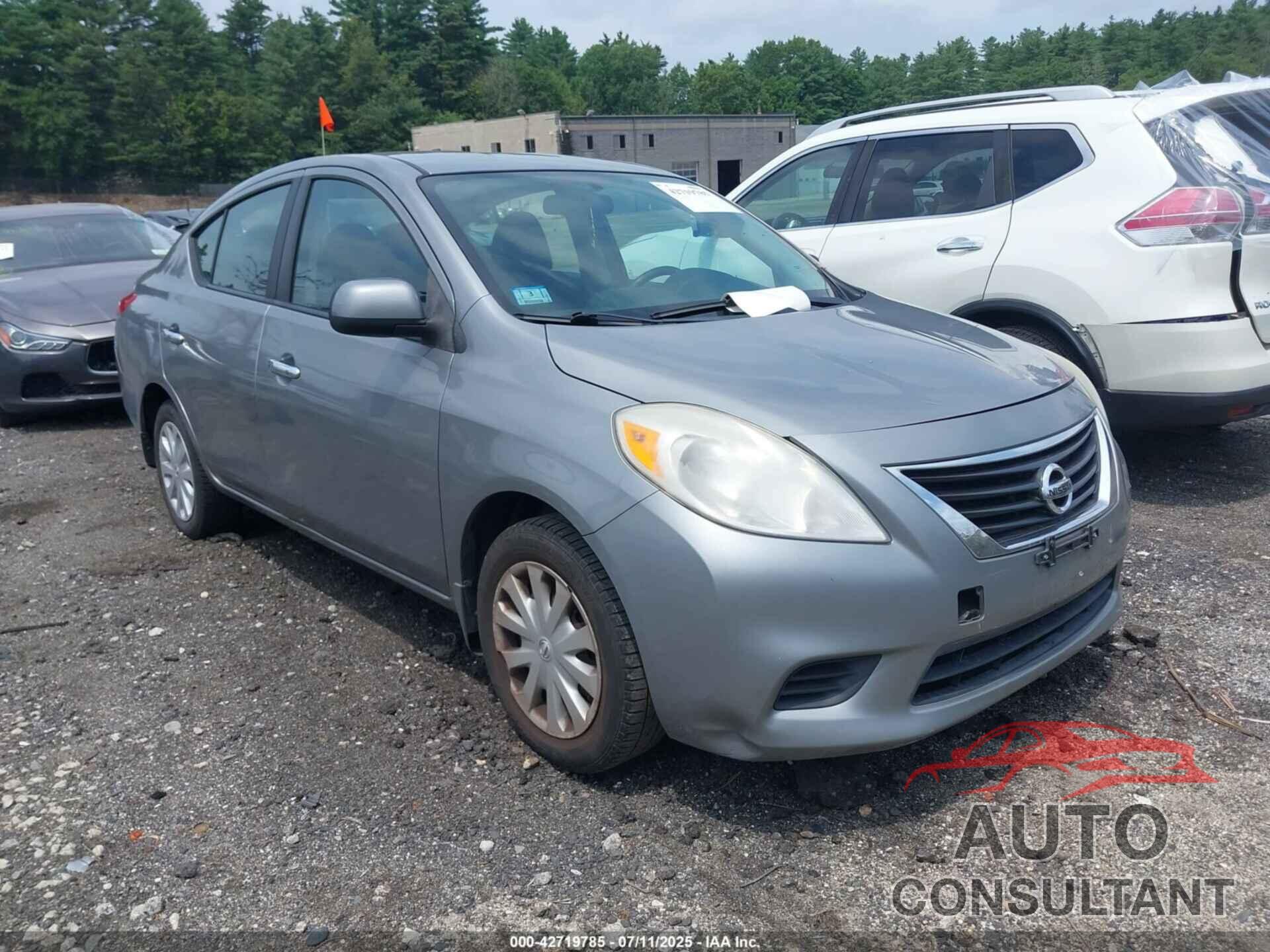 NISSAN VERSA 2012 - 3N1CN7AP1CL887606