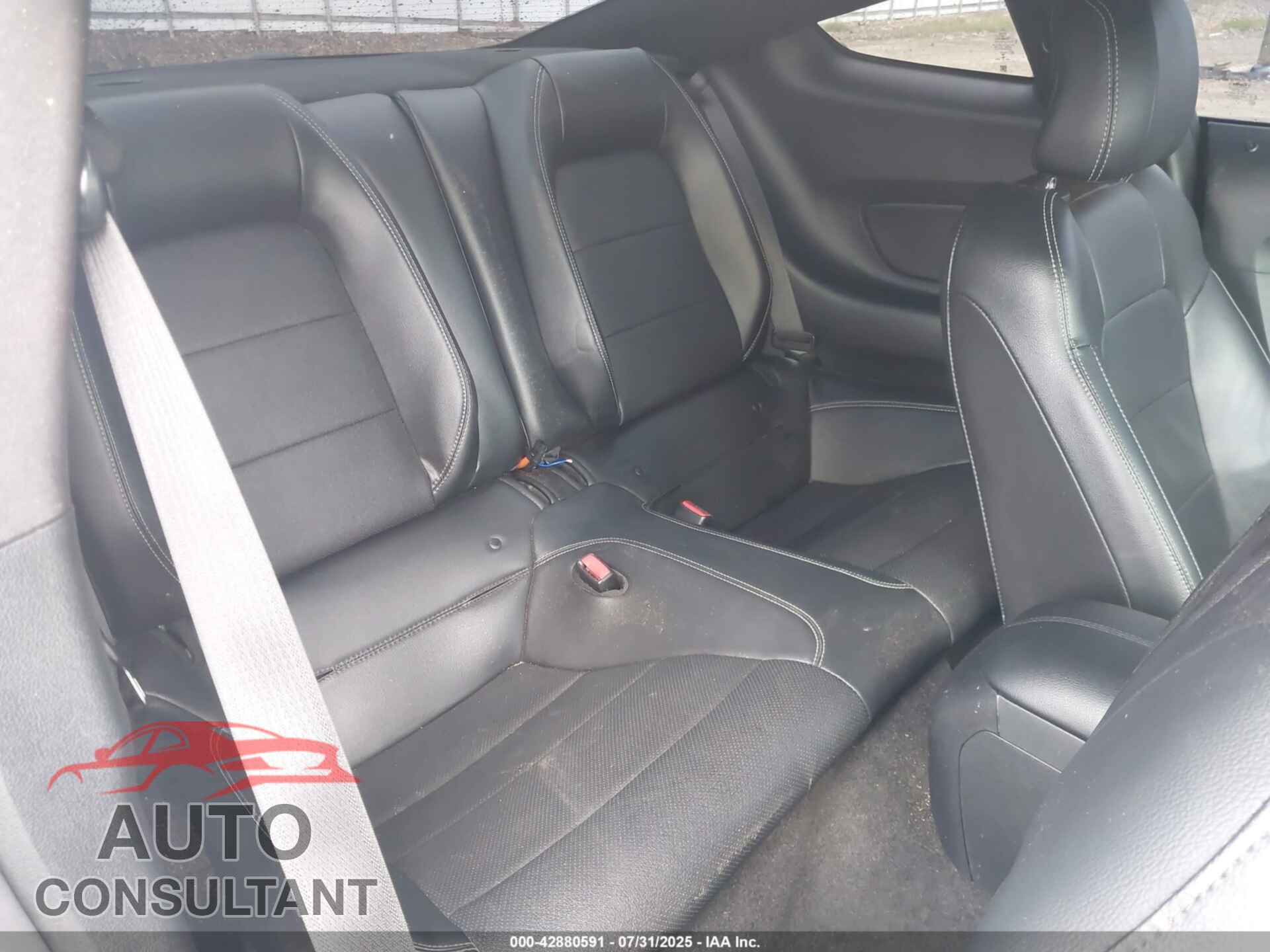 FORD MUSTANG 2017 - 1FA6P8CF6H5300960