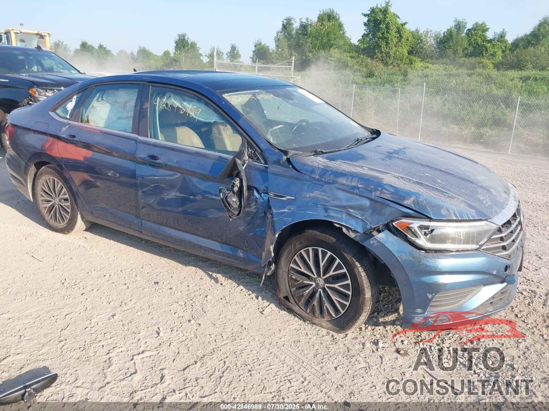 VOLKSWAGEN JETTA 2019 - 3VWE57BU7KM012918