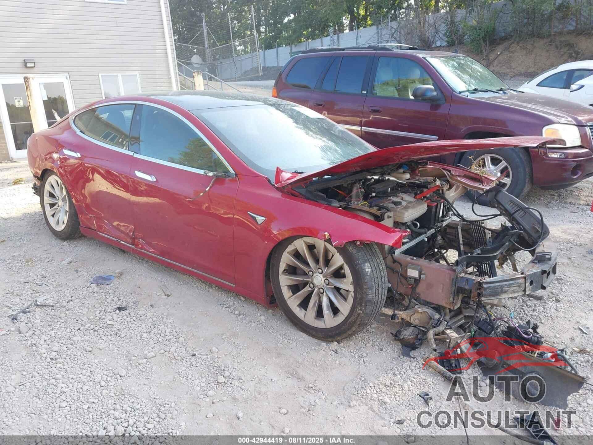 TESLA MODEL S 2018 - 5YJSA1E2XJF277232
