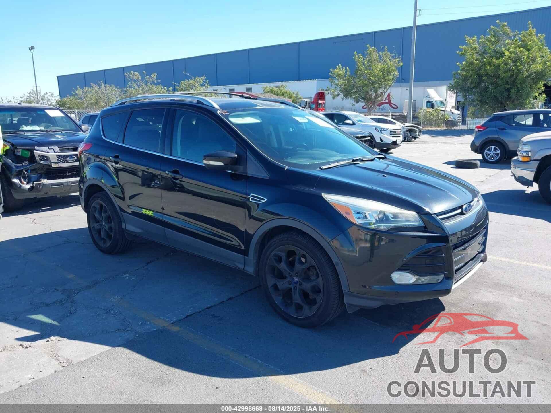 FORD ESCAPE 2013 - 1FMCU0J95DUC62542