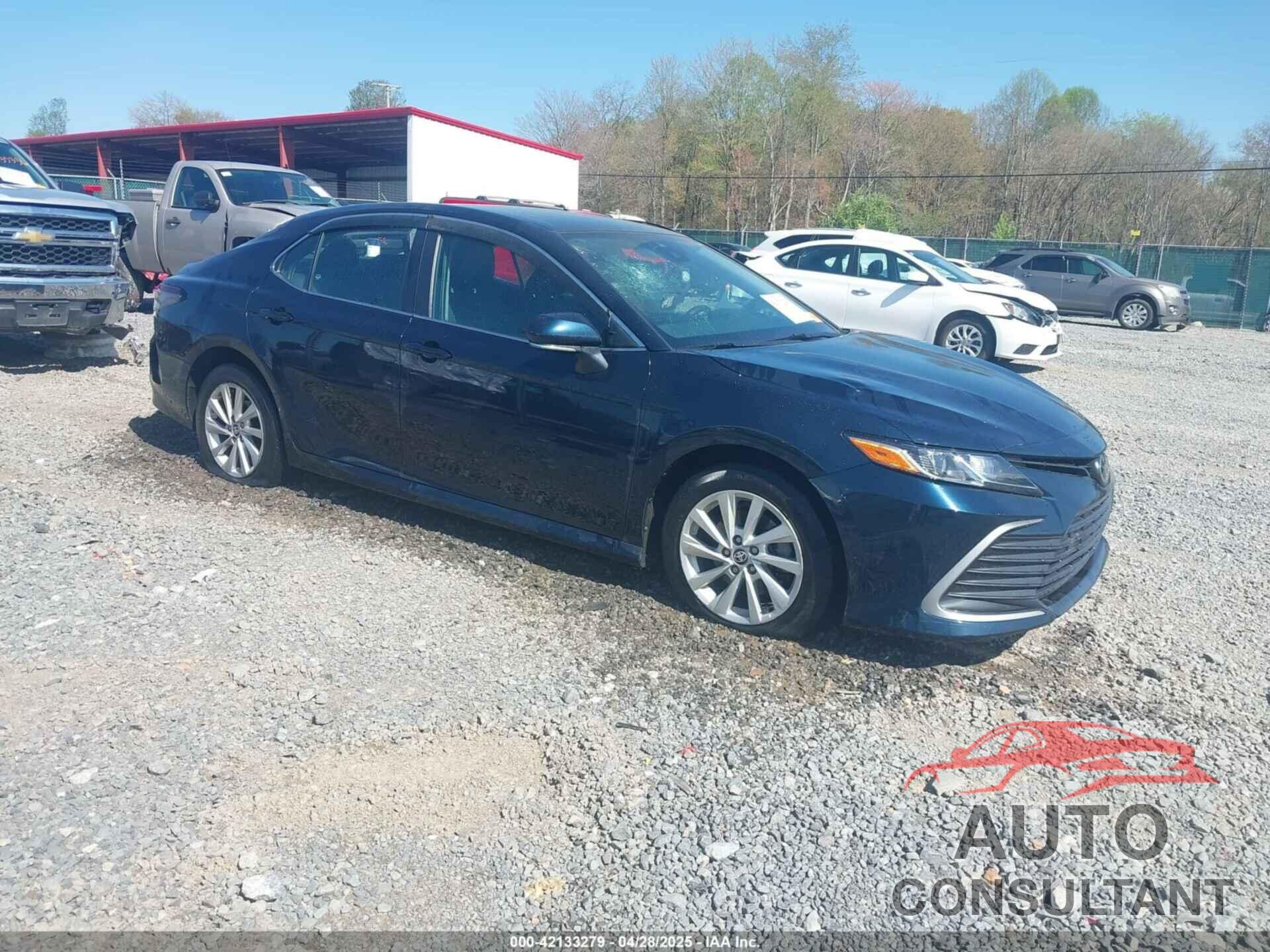 TOYOTA CAMRY 2021 - 4T1C11BK1MU044212
