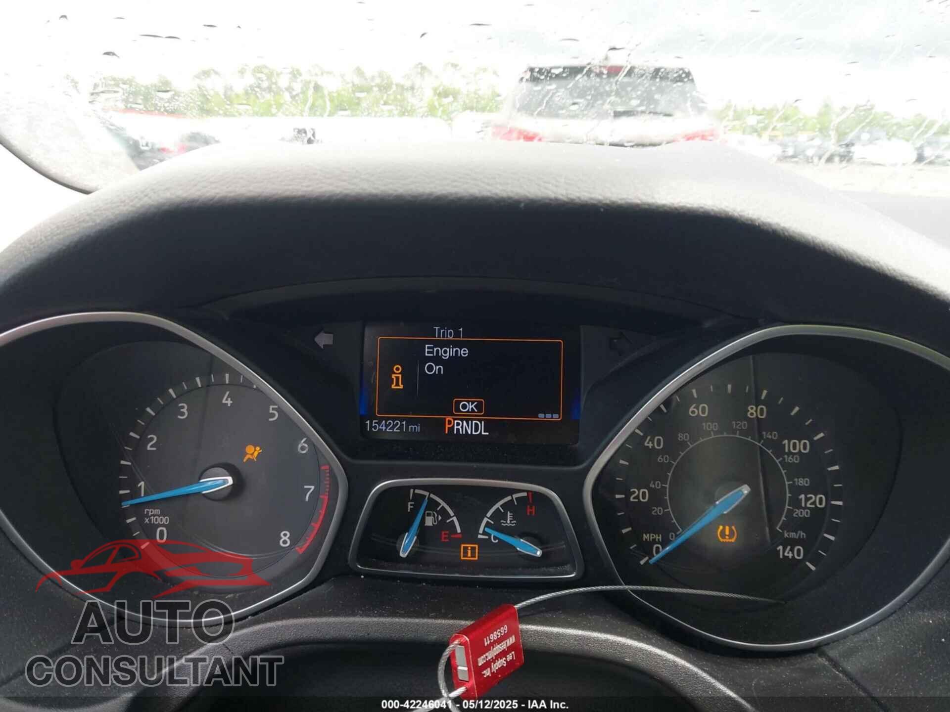 FORD FOCUS 2016 - 1FADP3E20GL335170