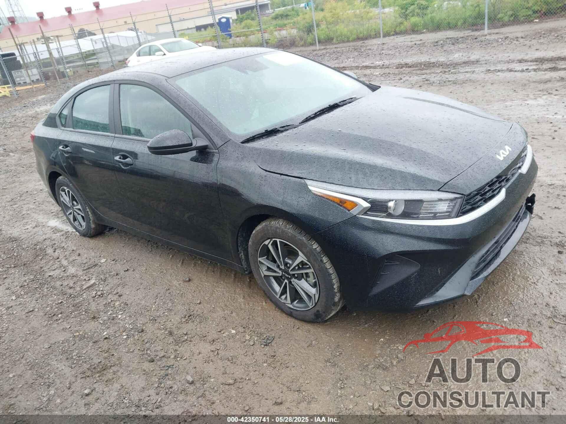 KIA FORTE 2024 - 3KPF24AD3RE804925