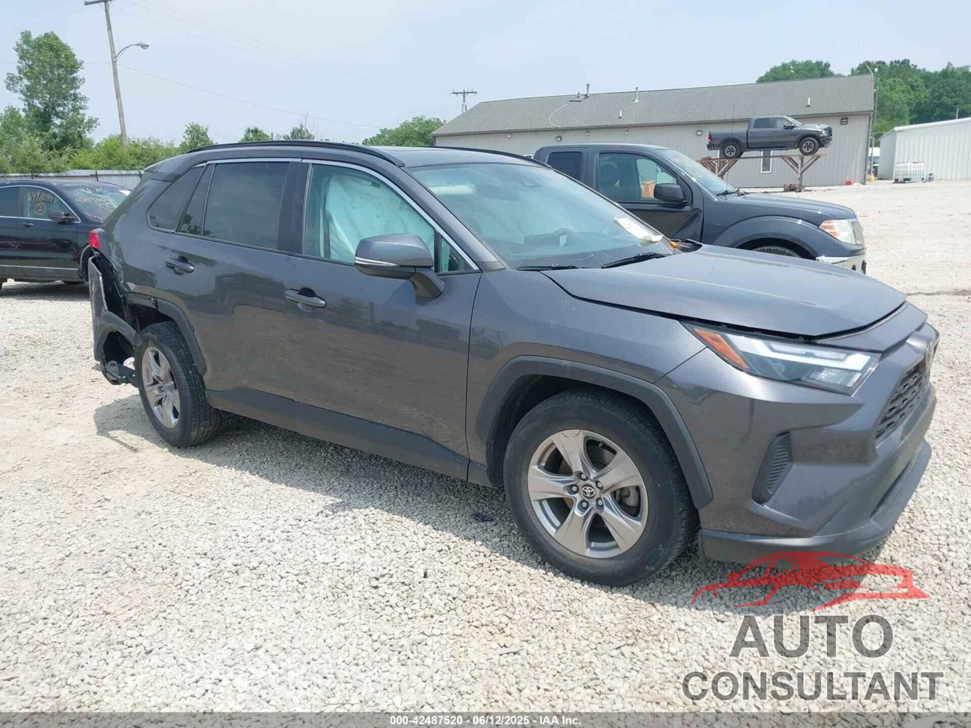 TOYOTA RAV4 2022 - 2T3W1RFV1NW188402