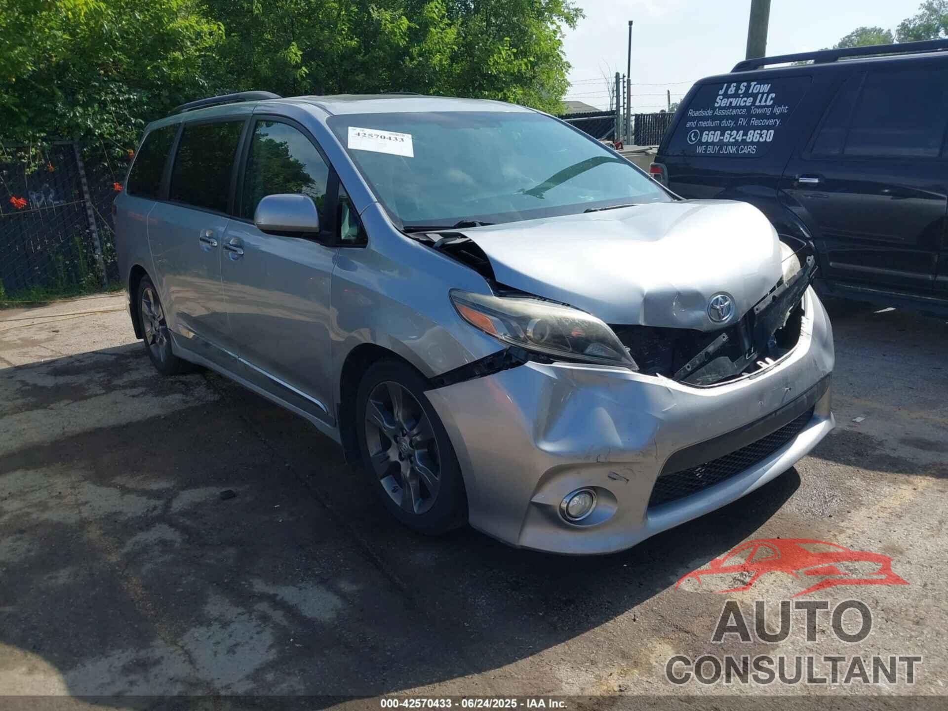 TOYOTA SIENNA 2016 - 5TDXK3DC1GS739285
