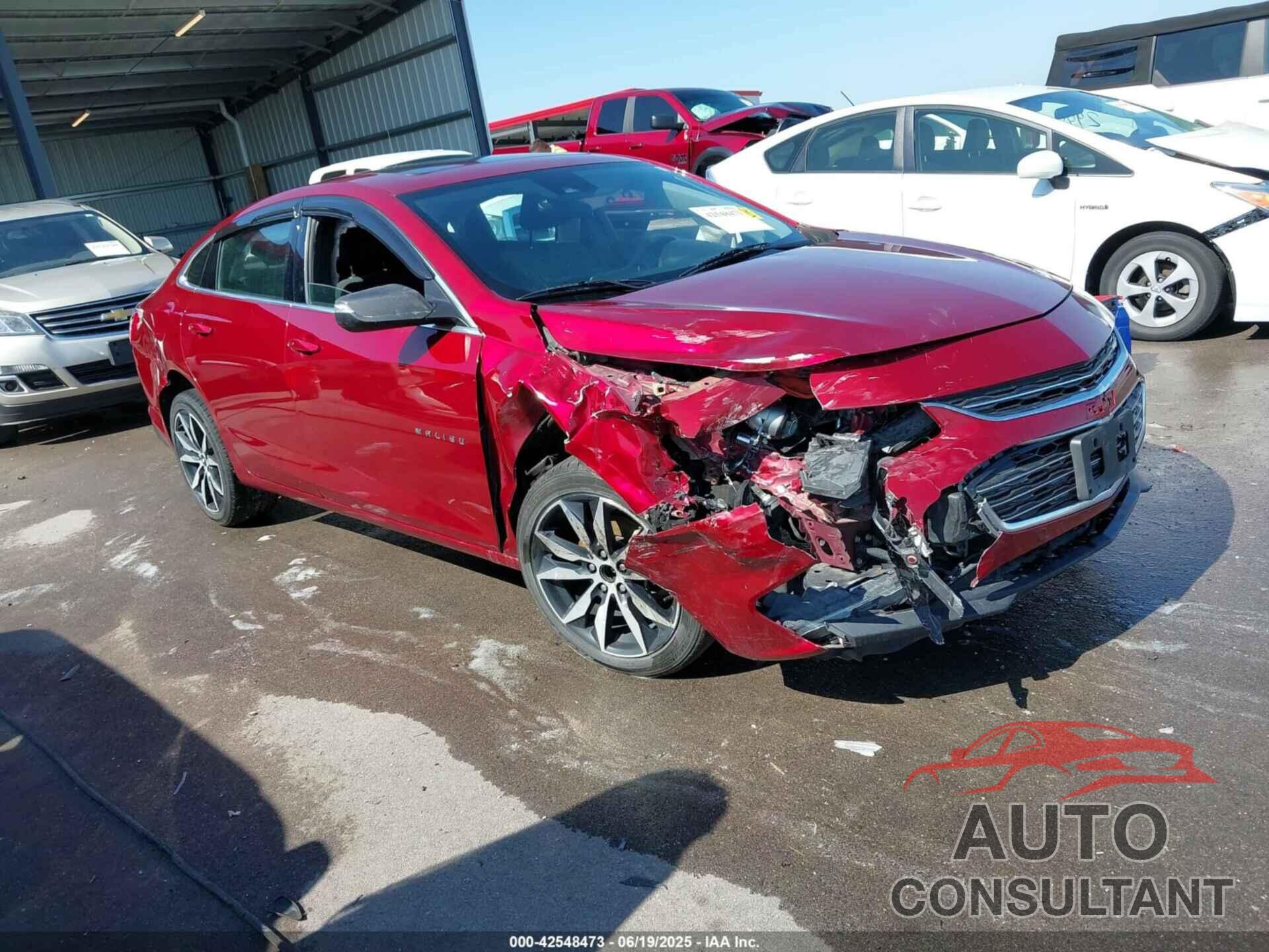 CHEVROLET MALIBU 2017 - 1G1ZE5ST4HF269875