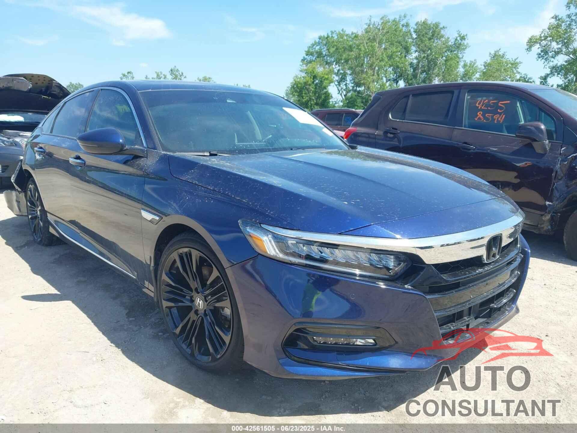 HONDA ACCORD 2018 - 1HGCV2F91JA049527