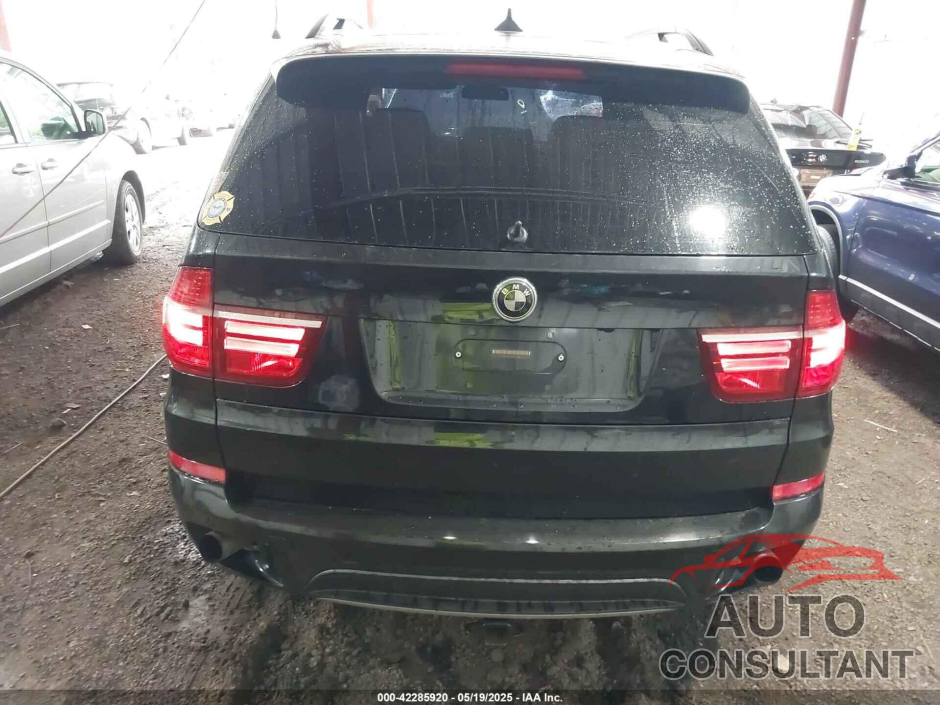 BMW X5 2011 - 5UXZW0C54BL369201