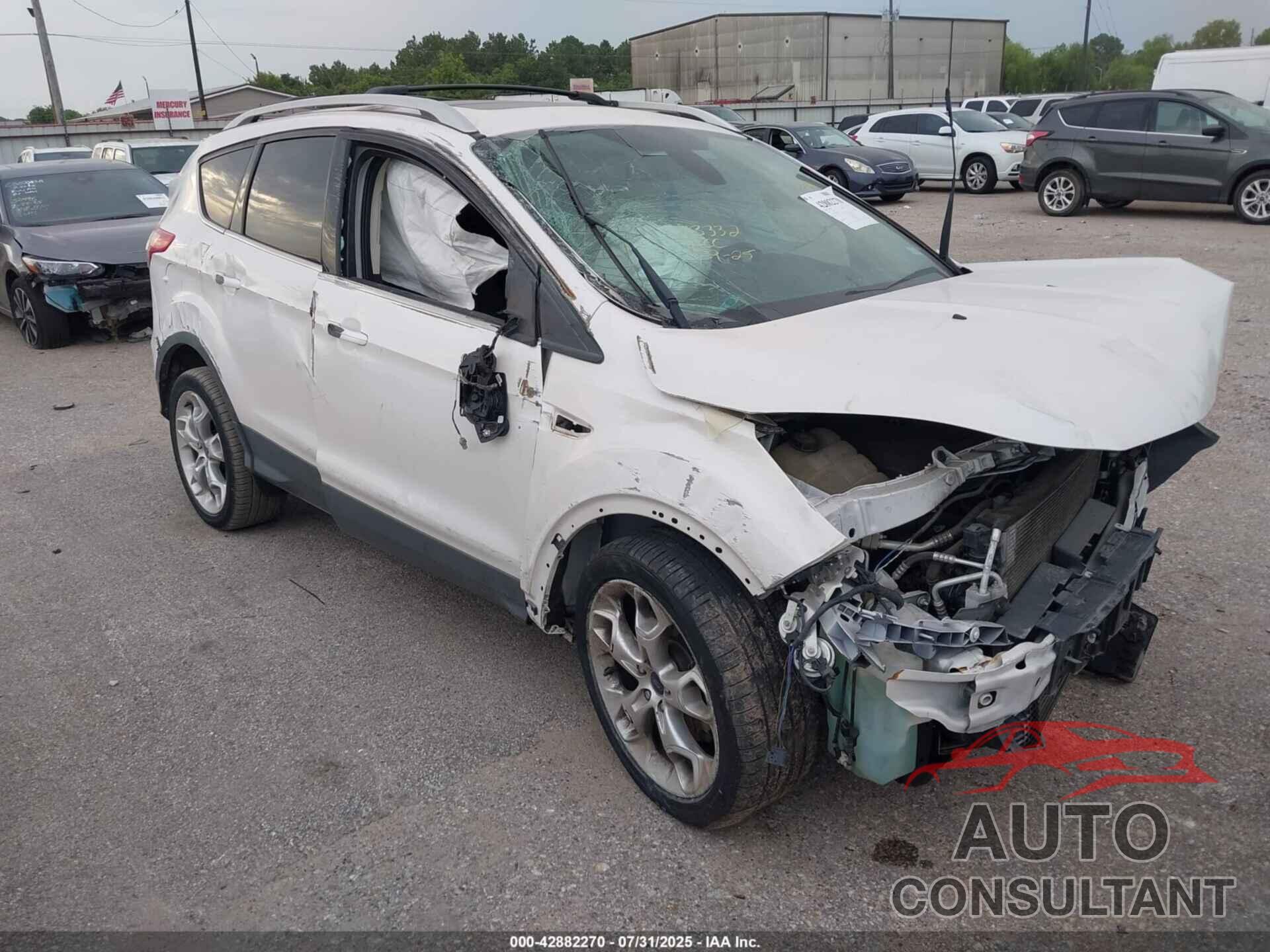 FORD ESCAPE 2014 - 1FMCU9J93EUB00527