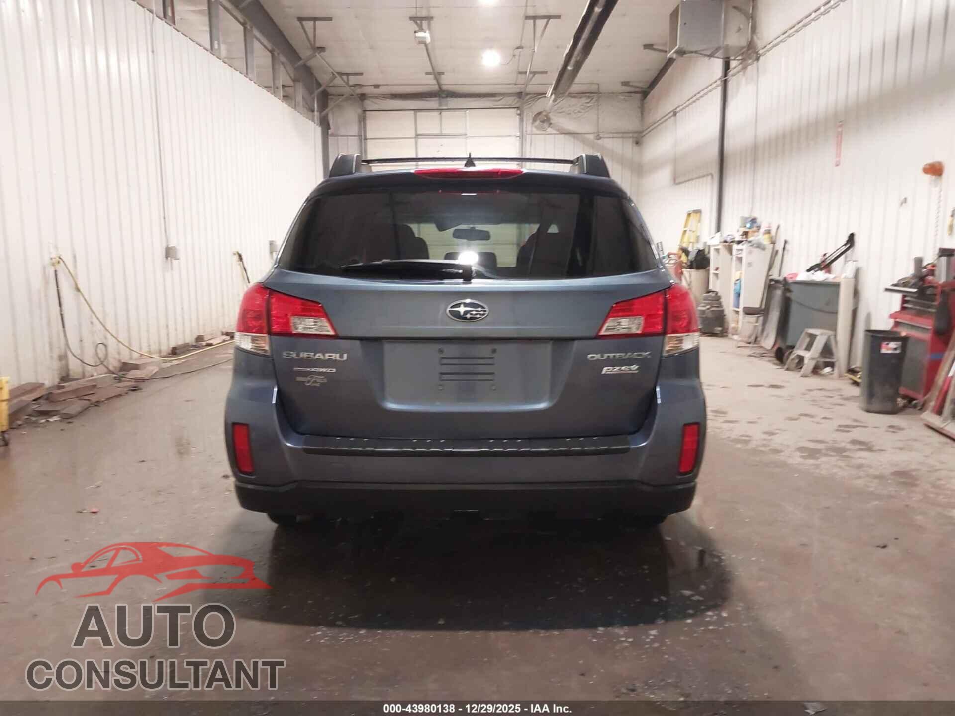 SUBARU OUTBACK 2014 - 4S4BRBCC4E3310704