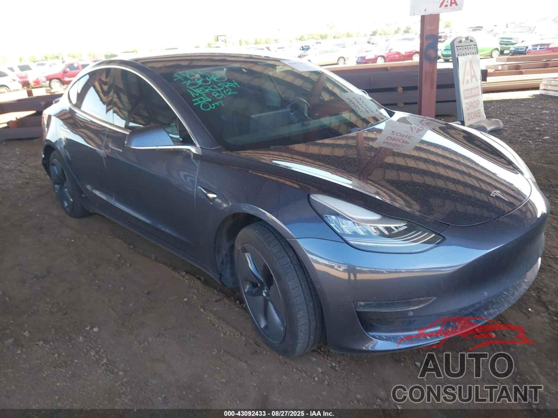 TESLA MODEL 3 2019 - 5YJ3E1EA8KF317194