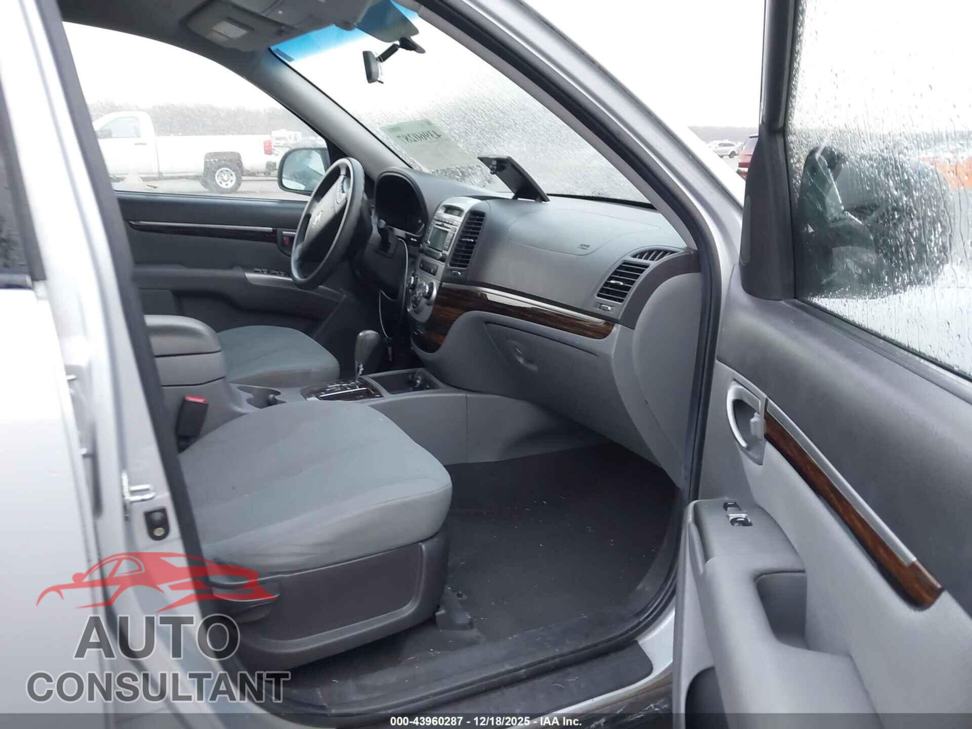 HYUNDAI SANTA FE 2010 - 5NMSG3AB5AH347301