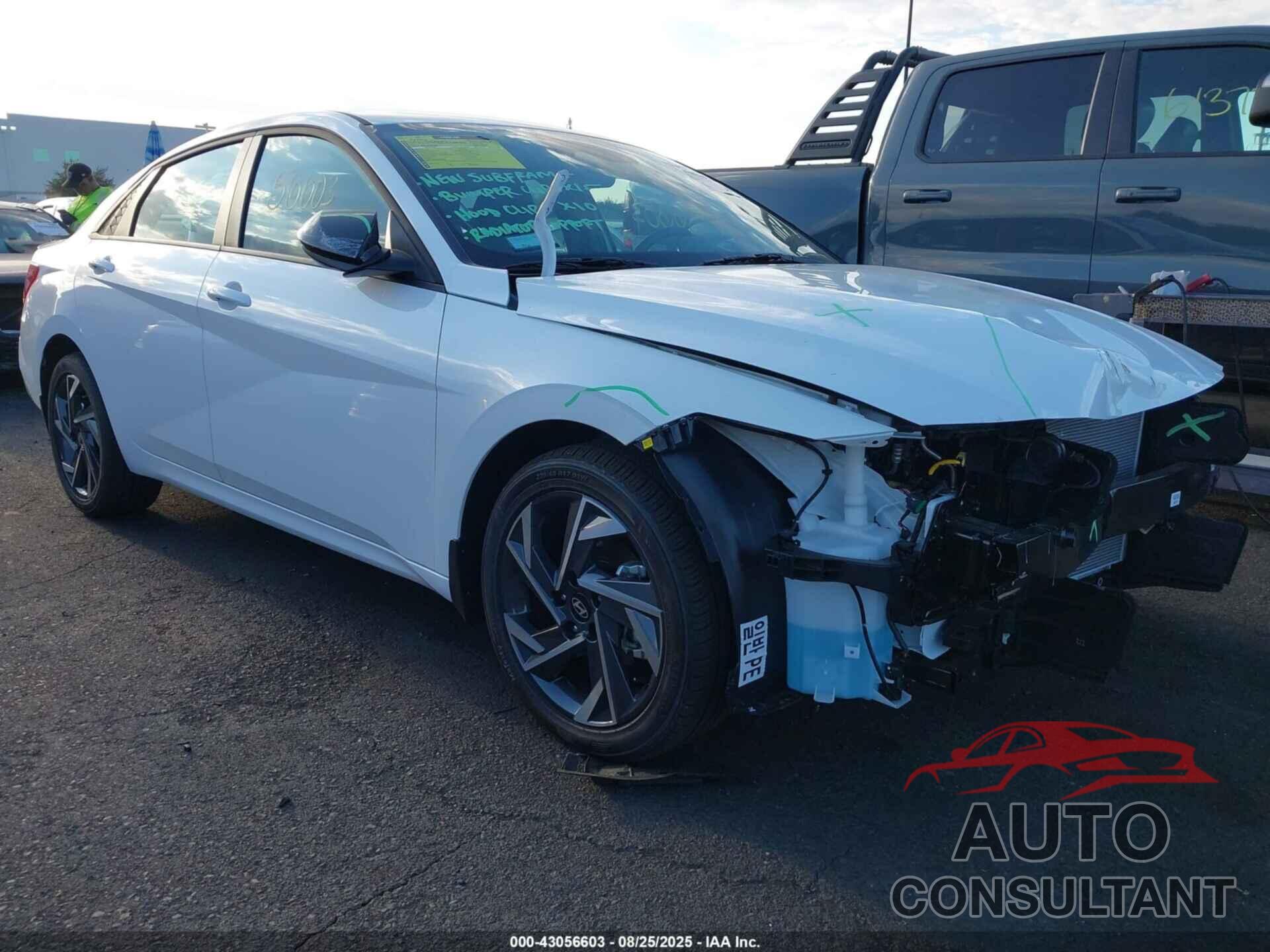 HYUNDAI ELANTRA 2025 - KMHLM4DG5SU958350