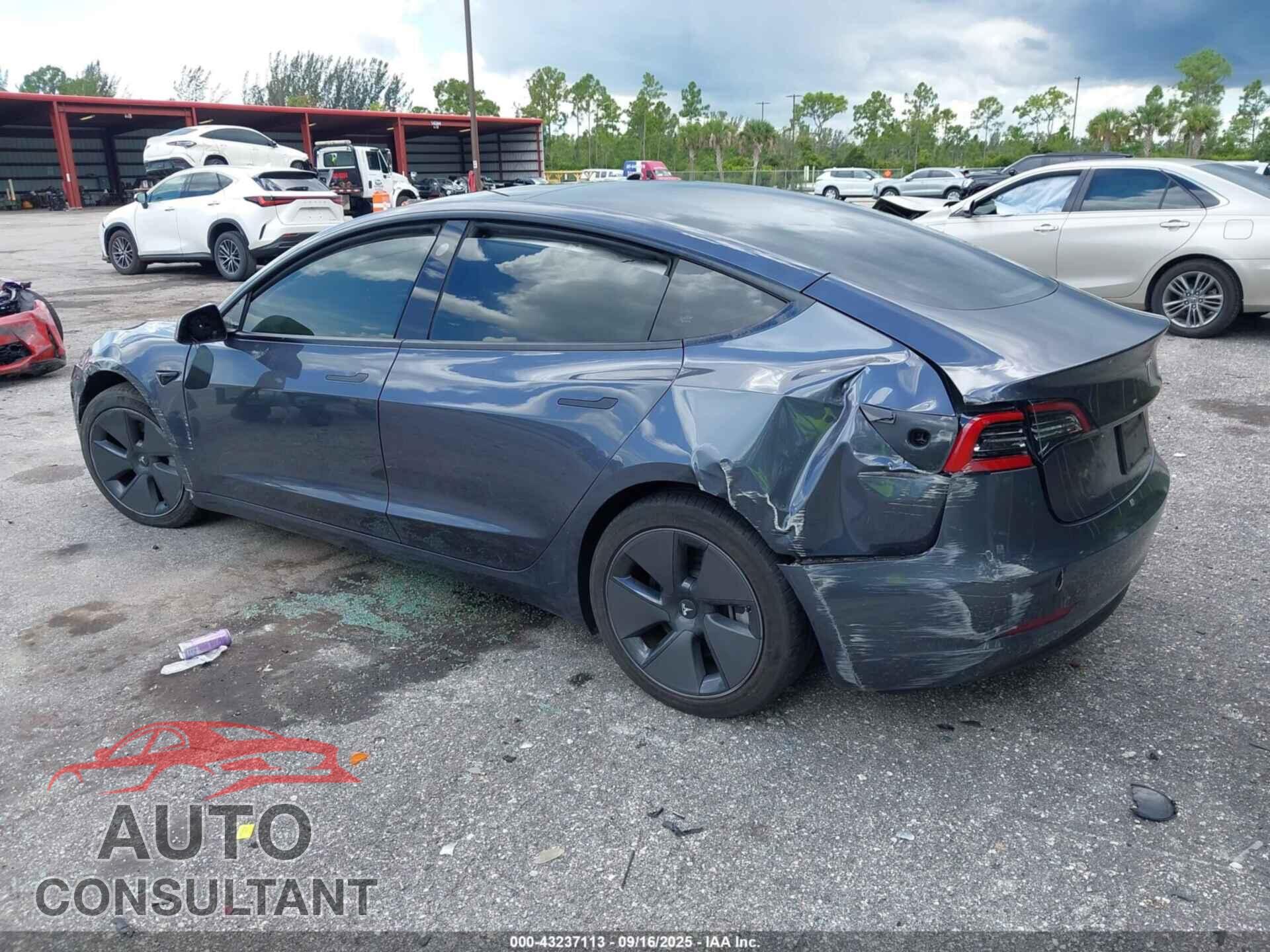 TESLA MODEL 3 2023 - 5YJ3E1EA2PF576089