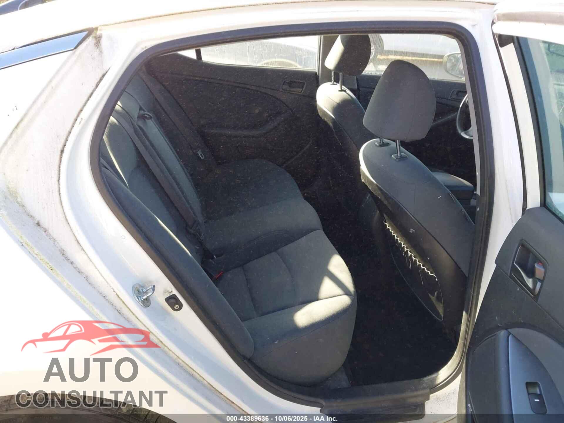 KIA OPTIMA 2015 - KNAGM4A73F5558147