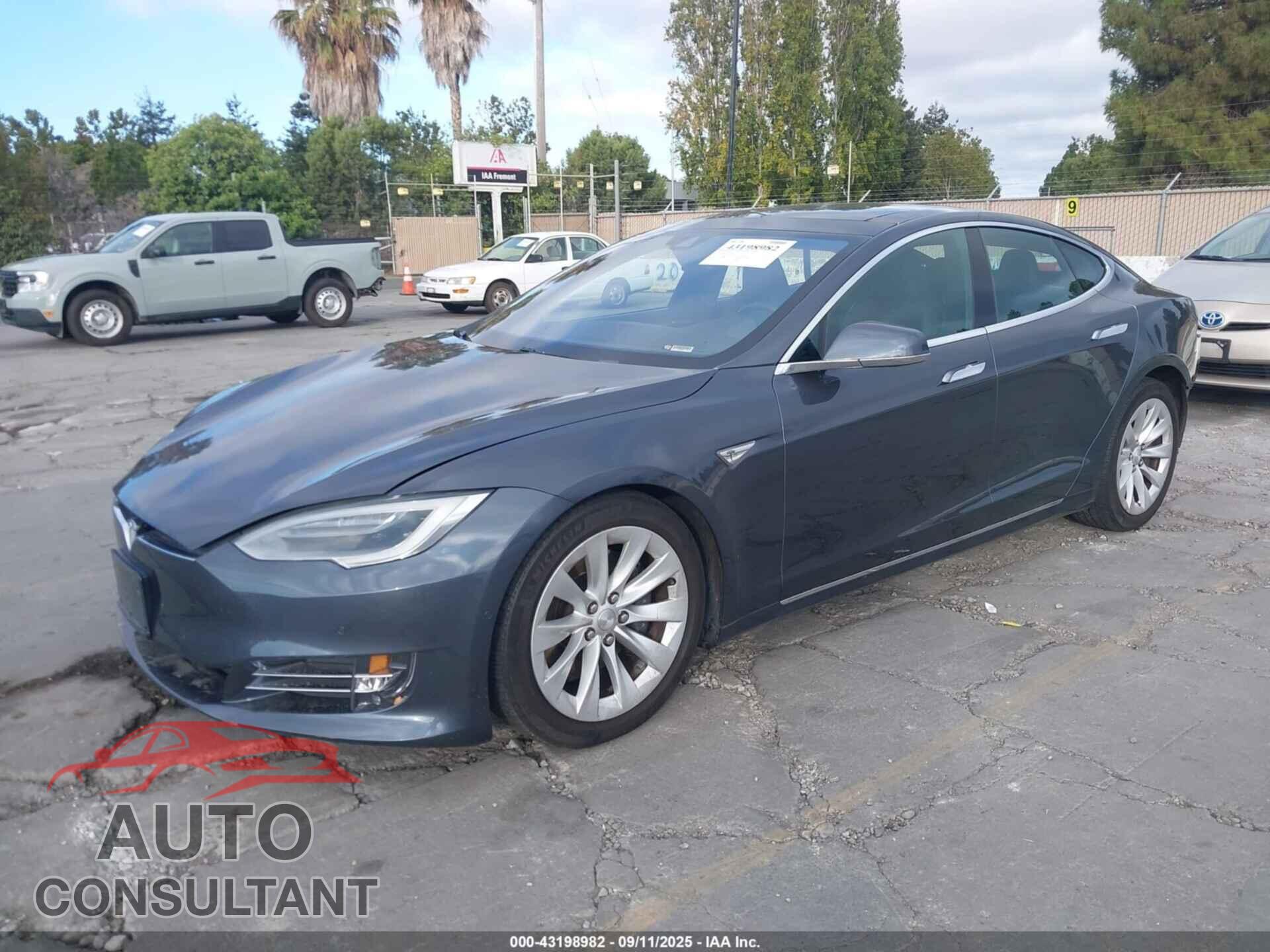 TESLA MODEL S 2016 - 5YJSA1E26GF143035
