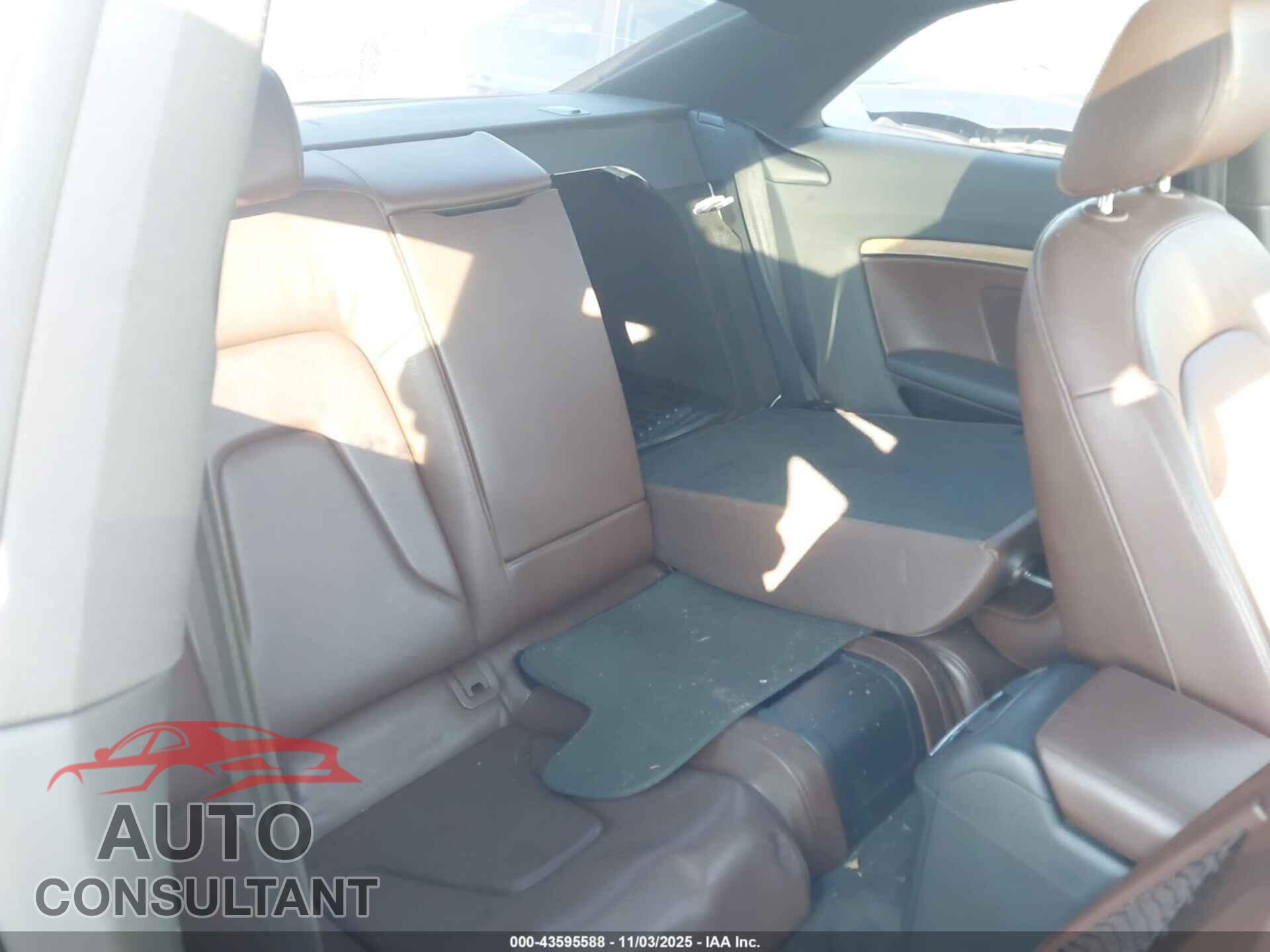 AUDI A5 2013 - WAULFAFR9DA042235