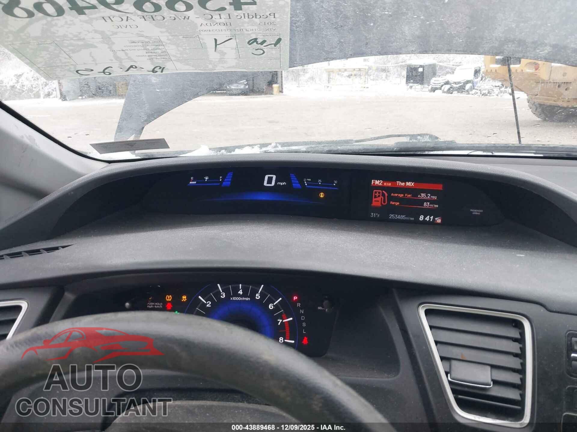 HONDA CIVIC 2015 - 2HGFB2F53FH534909