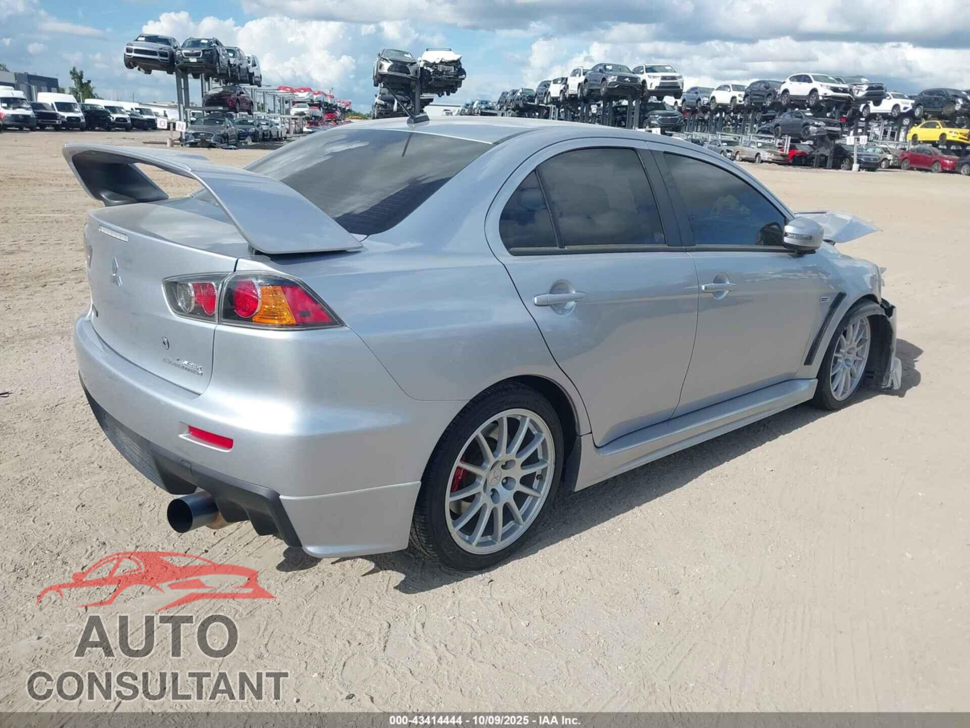 MITSUBISHI LANCER EVOLUTION 2015 - JA32W8FV0FU006891