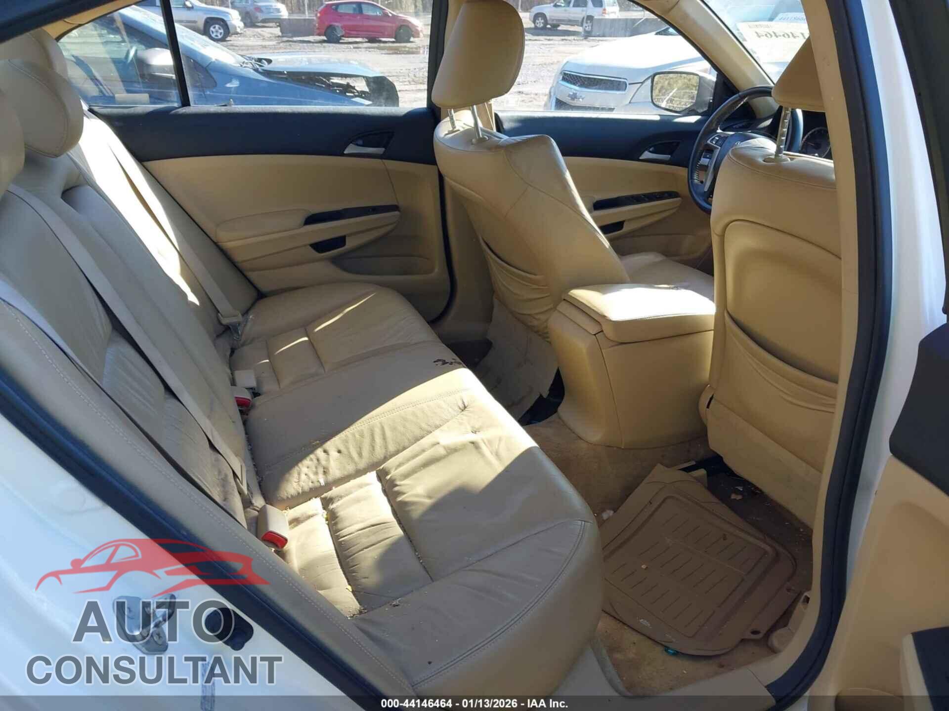 HONDA ACCORD 2011 - 1HGCP2F61BA102812