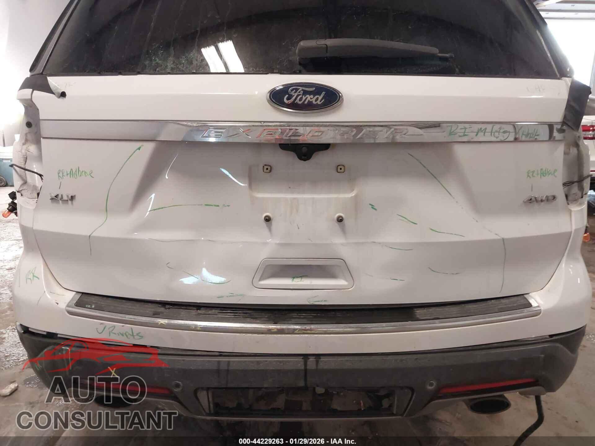 FORD EXPLORER 2018 - 1FM5K8D88JGB89595