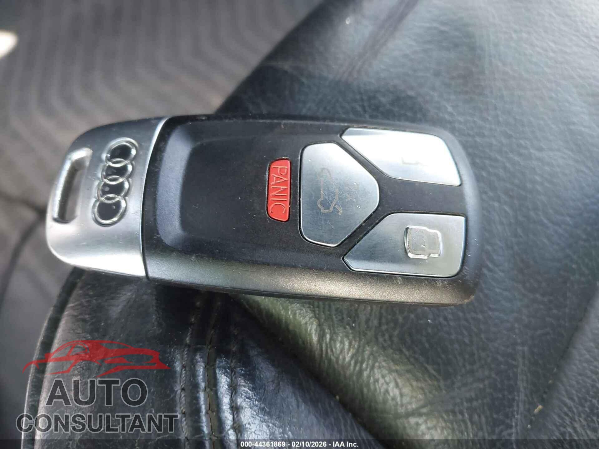 AUDI A4 2019 - WAUGMAF45KN012487