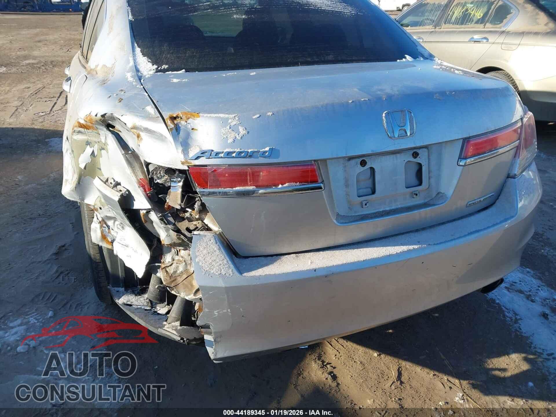 HONDA ACCORD 2011 - 1HGCP2F61BA047844