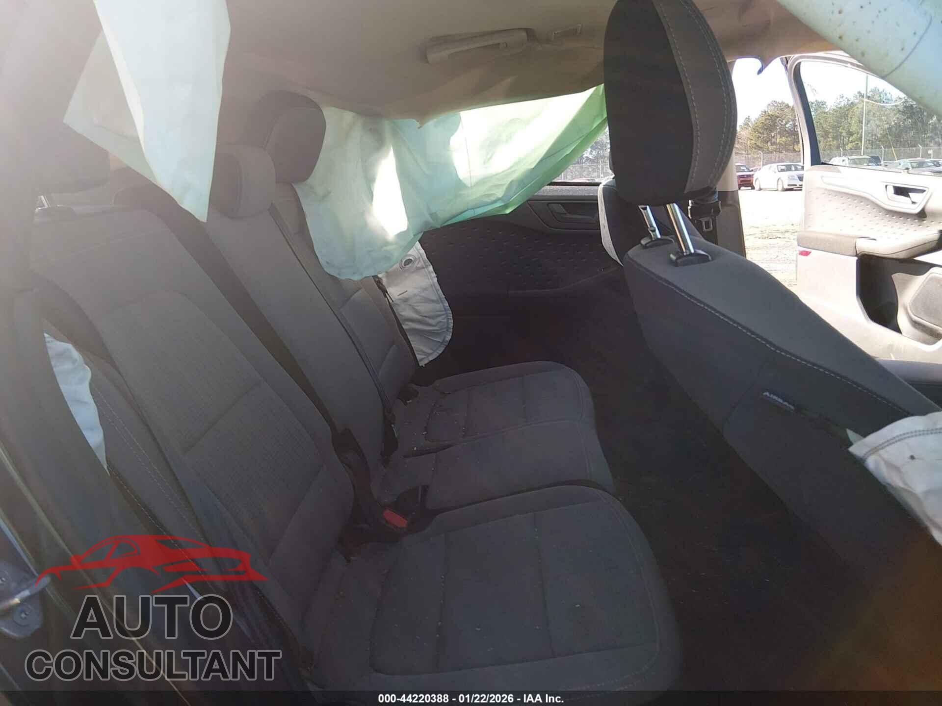 FORD ESCAPE 2020 - 1FMCU0F60LUA46580