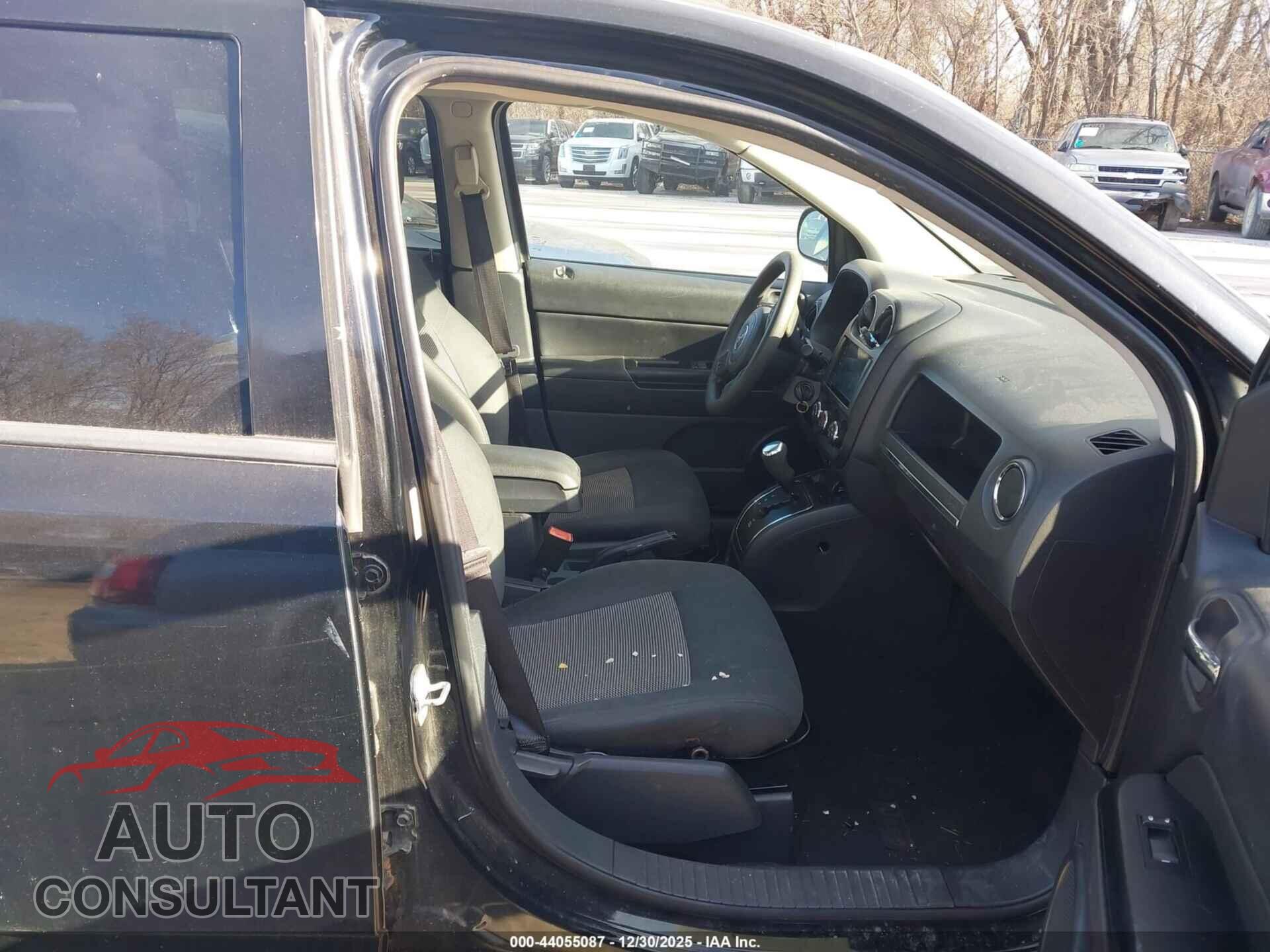 JEEP COMPASS 2012 - 1C4NJCBA9CD553978
