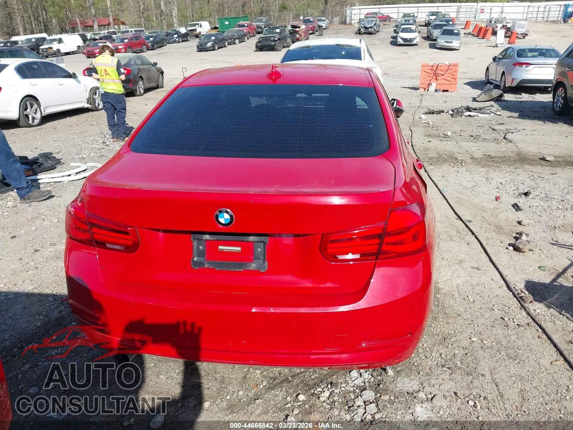 BMW 320I 2016 - WBA8E1G51GNU10313