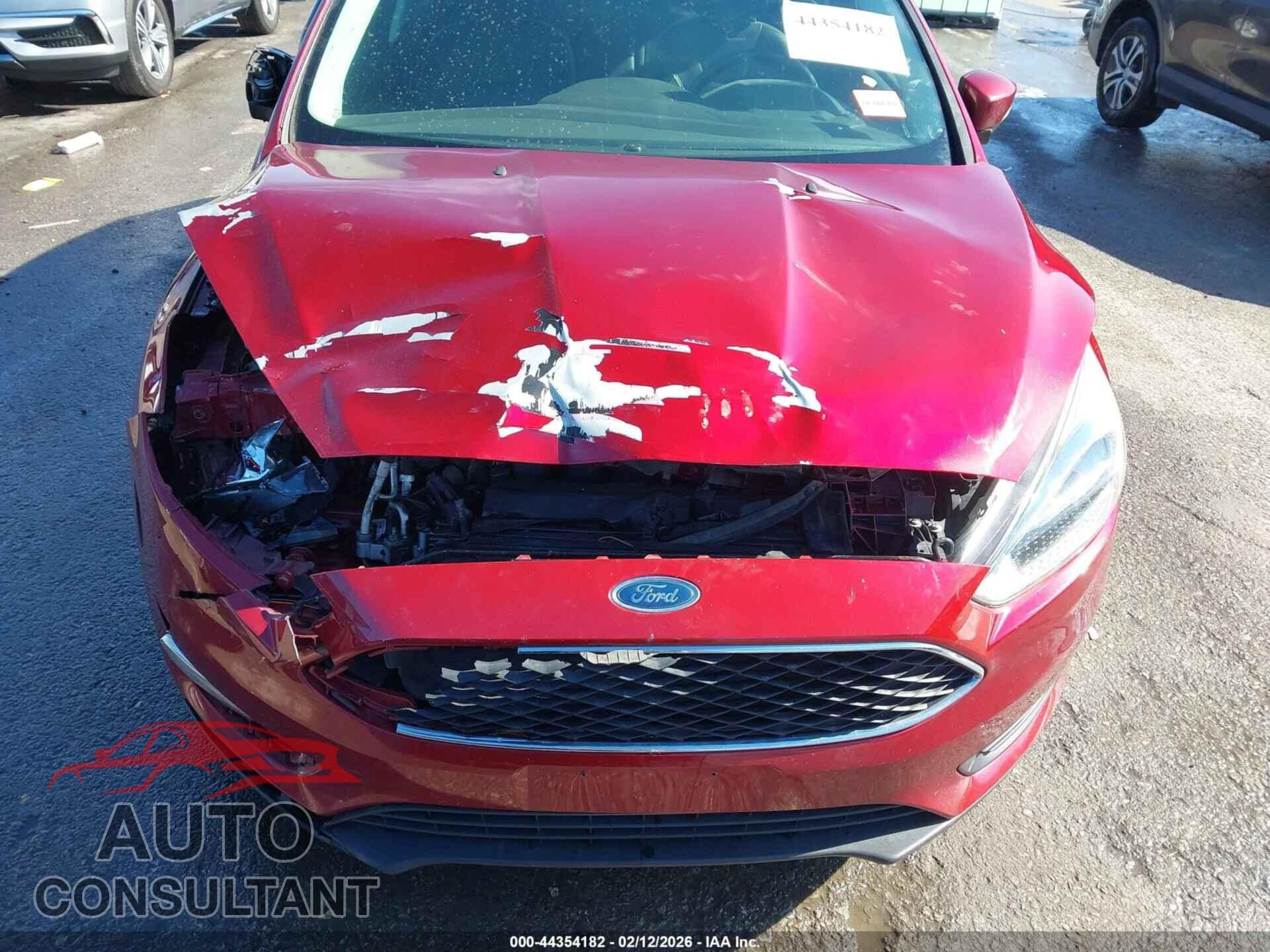 FORD FOCUS 2016 - 1FADP3K28GL332392