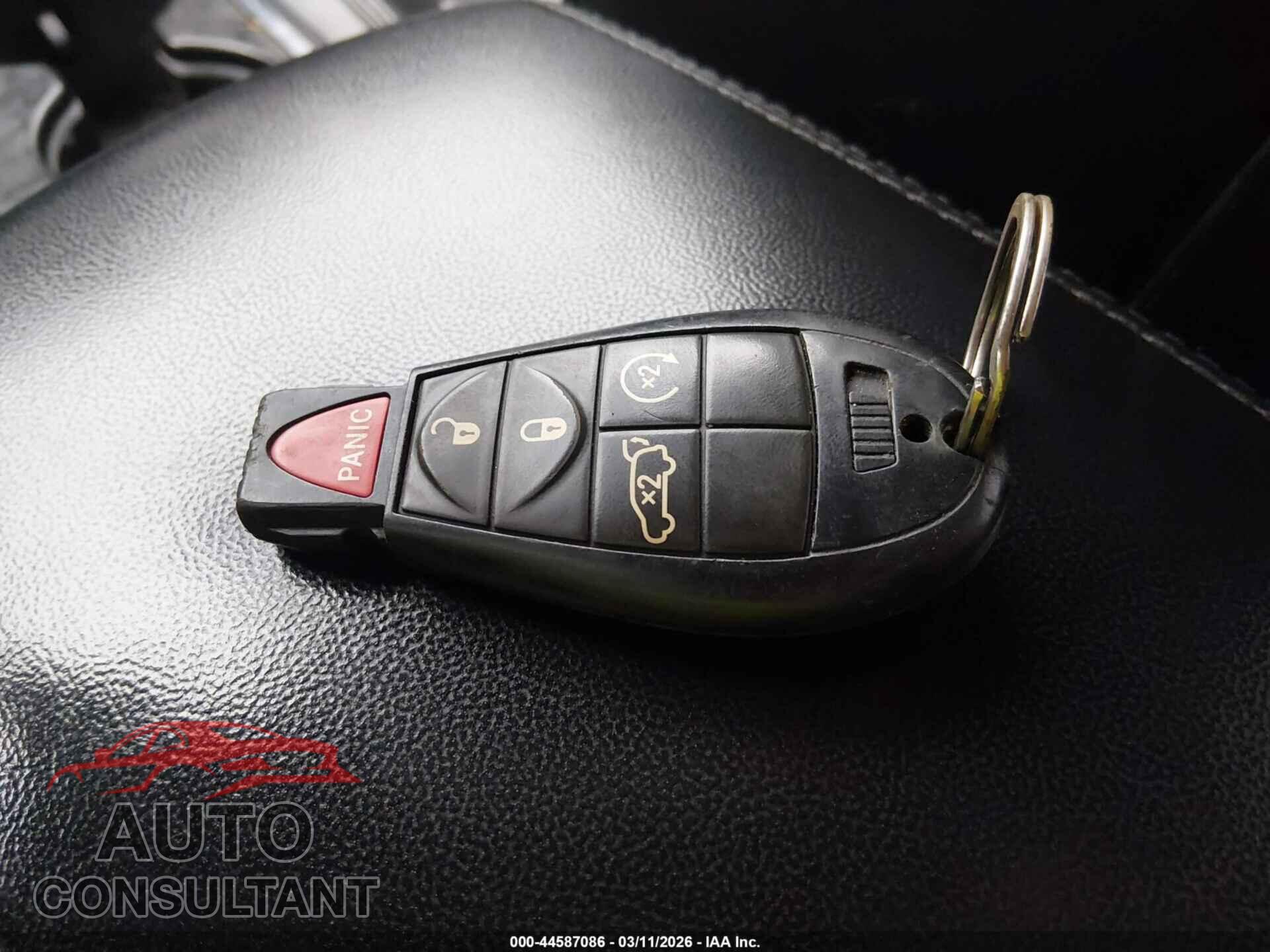 DODGE DURANGO 2013 - 1C4RDJDG6DC643739