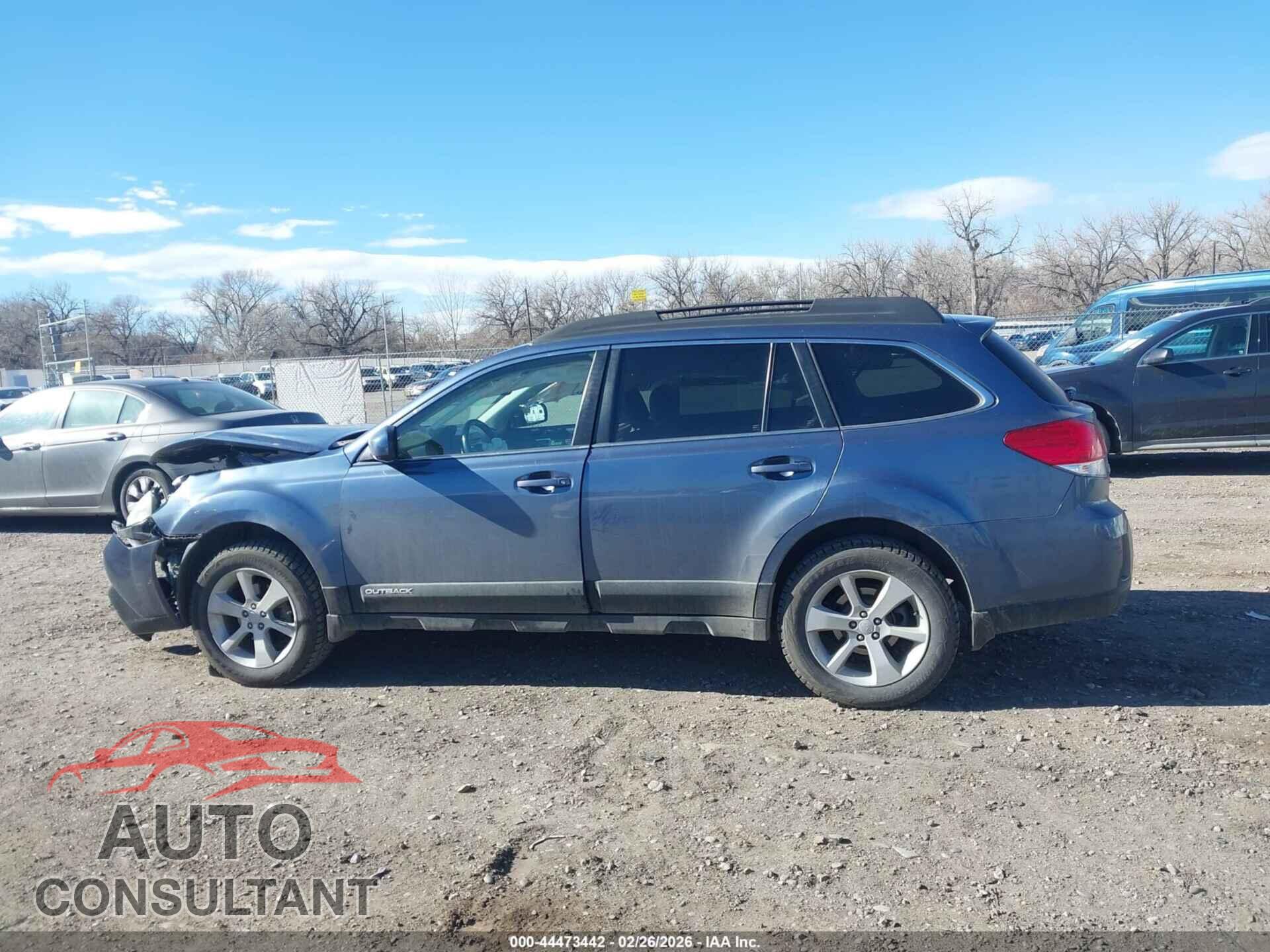 SUBARU OUTBACK 2013 - 4S4BRBCC8D3236668